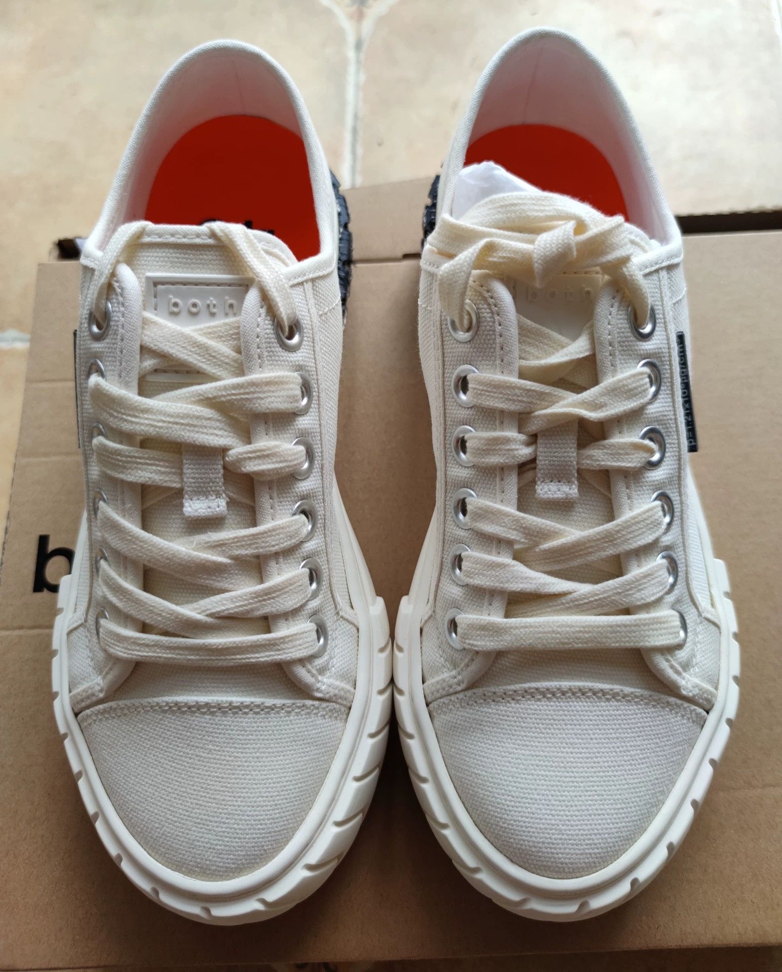 Paris Texas Stylish Elevating Canvas Shoes for Women Size US 7 / EU 40 - 2 Thumbnail