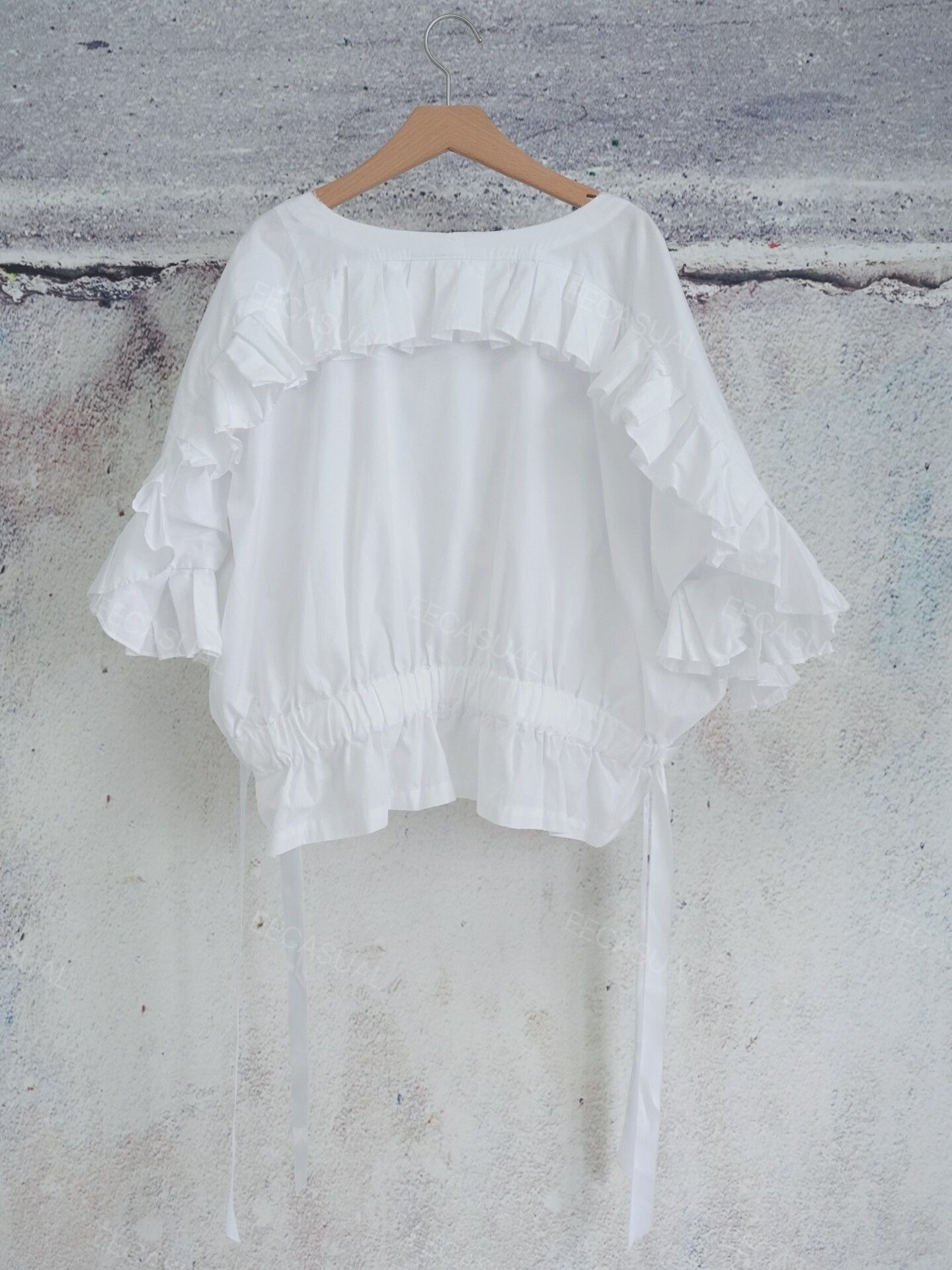 Comme des Garcons White Ribbon Detail Shirt by Comme des Garçons Size S / US 4 / IT 40 - 2 Thumbnail