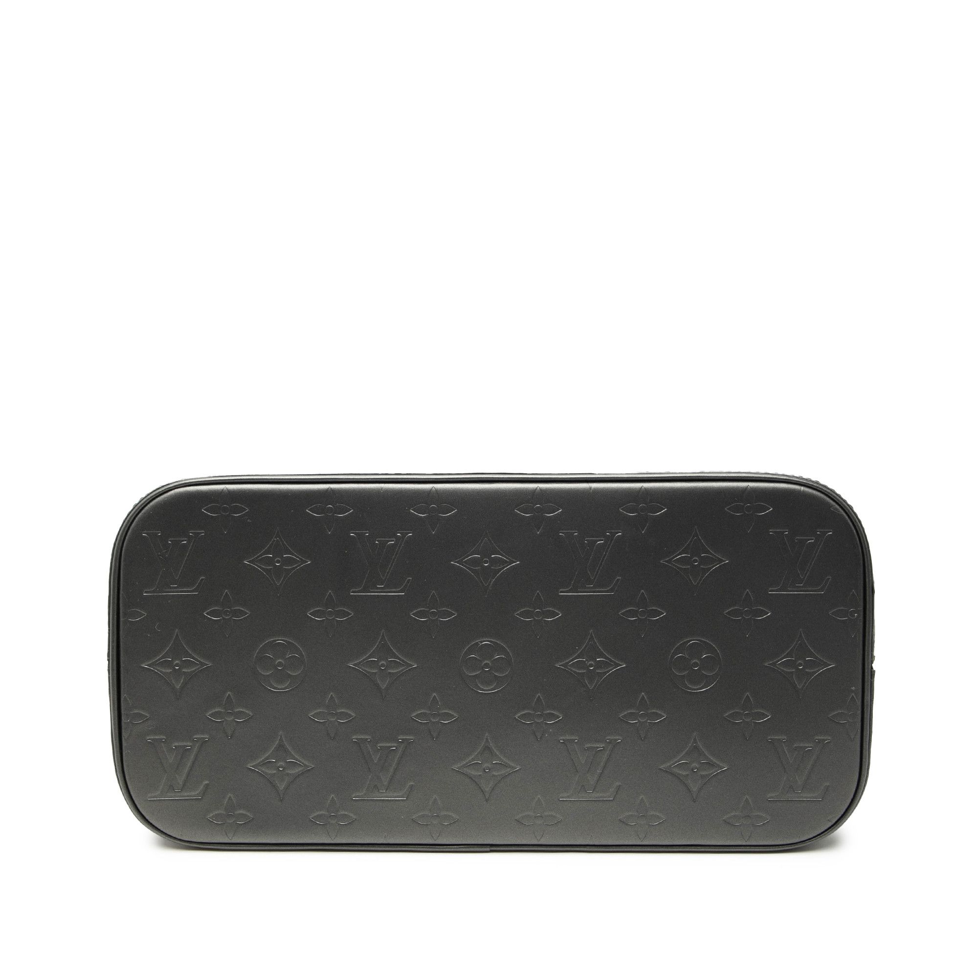 Louis Vuitton Louis Vuitton Monogram Mat Stockton Size ONE SIZE - 3 Thumbnail