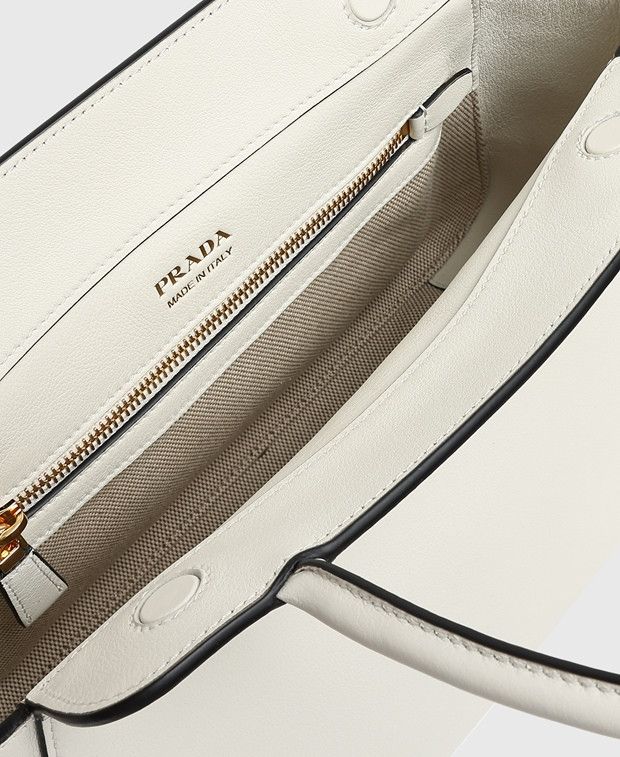 Prada Leather handbag Size ONE SIZE - 3 Thumbnail