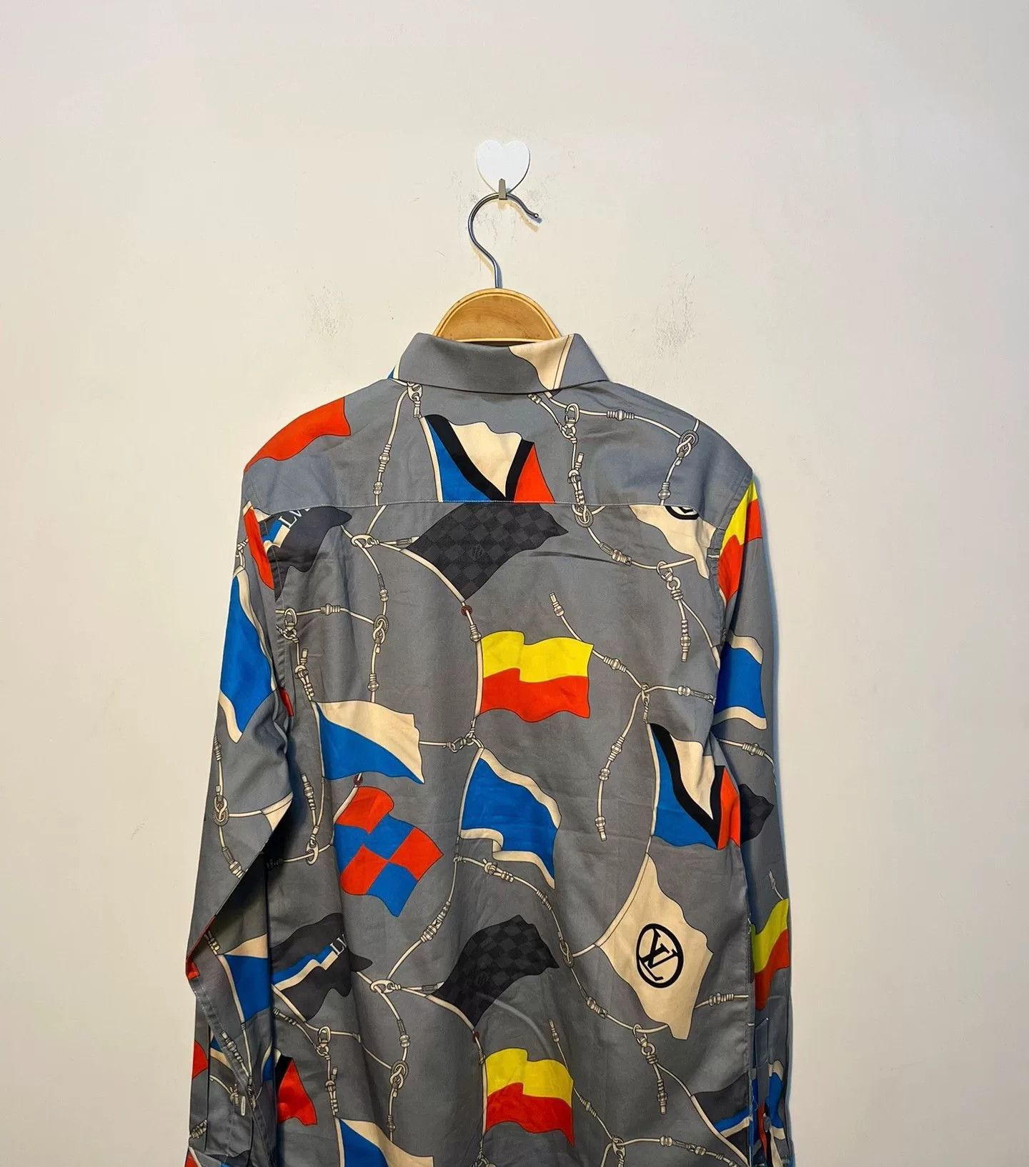 Louis Vuitton Unisex Colorful Flag Shirt by Lv Size US S / EU 44-46 / 1 - 2 Thumbnail