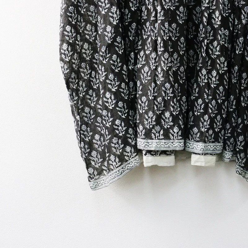 Maison Kitsune Maison de Soil Gray Floral Blouse Size S / US 4 / IT 40 - 4 Thumbnail