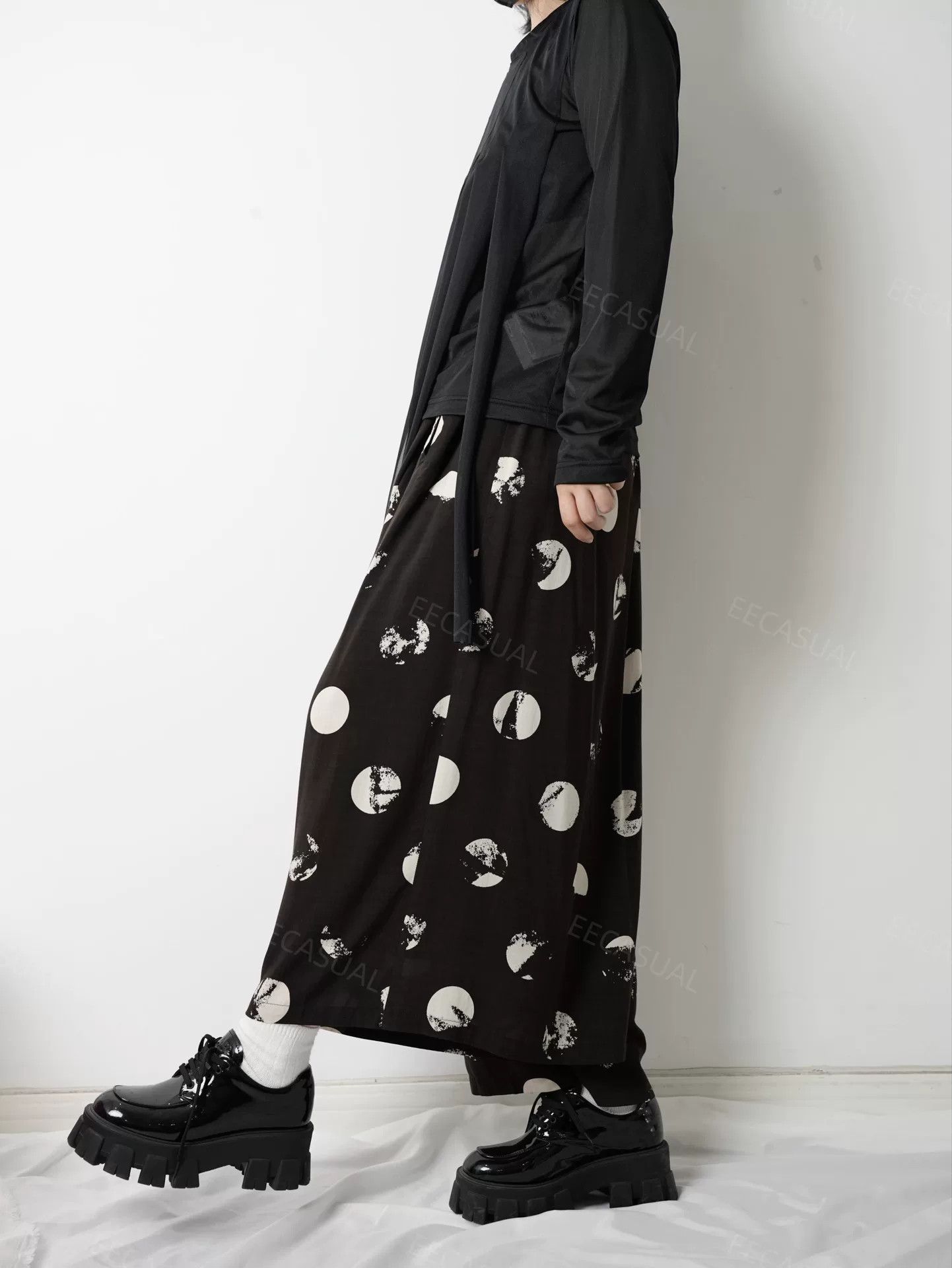 Yashi Yamamuri Yohji Yamamoto Asymmetrical Wide Leg Pants Size 25" / US 0 / IT 36 - 2 Thumbnail