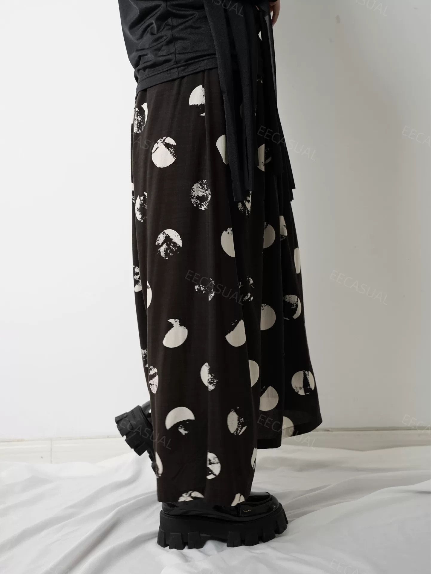 Yashi Yamamuri Yohji Yamamoto Asymmetrical Wide Leg Pants Size 25" / US 0 / IT 36 - 5 Thumbnail