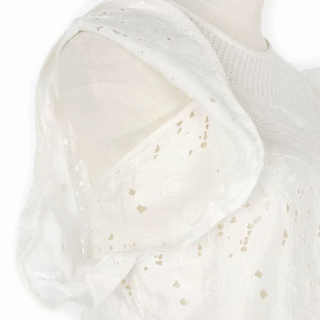 Other White Floral Embroidered Bell Sleeve Top Size S / US 4 / IT 40 - 4 Thumbnail
