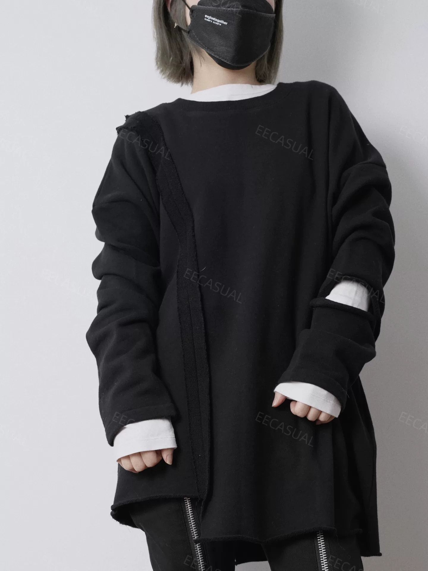 Y's Yohji Yamamoto Black Asymmetrical Sweatshirt Size M / US 6-8 / IT 42-44 - 2 Thumbnail