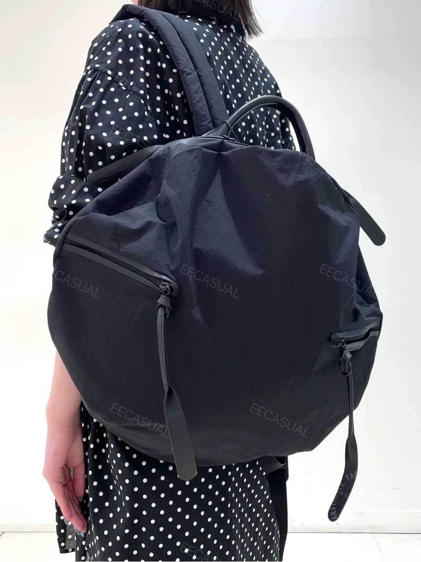 Y's Y's Moselle Echo Black Round Backpack Size ONE SIZE - 7 Thumbnail