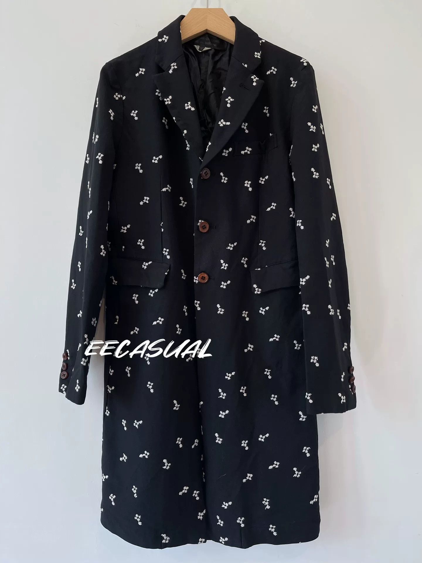 Comme des Garcons Black Embroidered Long Coat by Comme des Garçons Size S / US 4 / IT 40 - 3 Thumbnail