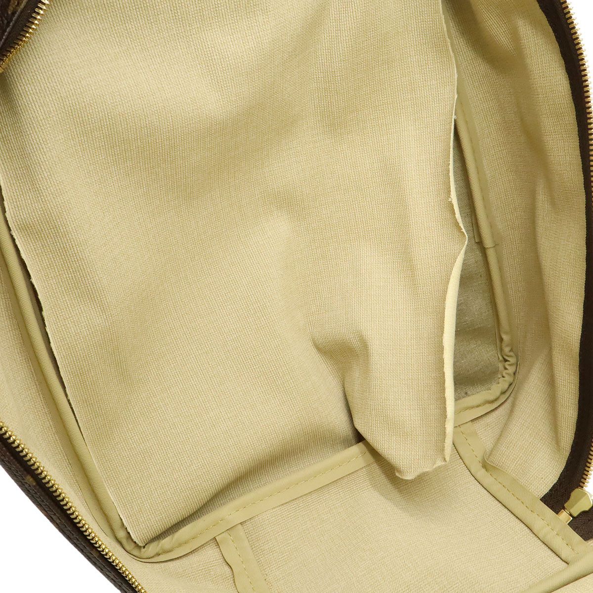 Louis Vuitton Louis Vuitton Louis Vuitton Excursion Monogram 2way Handbag Shoe Bag Textile Handbag M41450 DUTY FREE for USA Size ONE SIZE - 8 Thumbnail