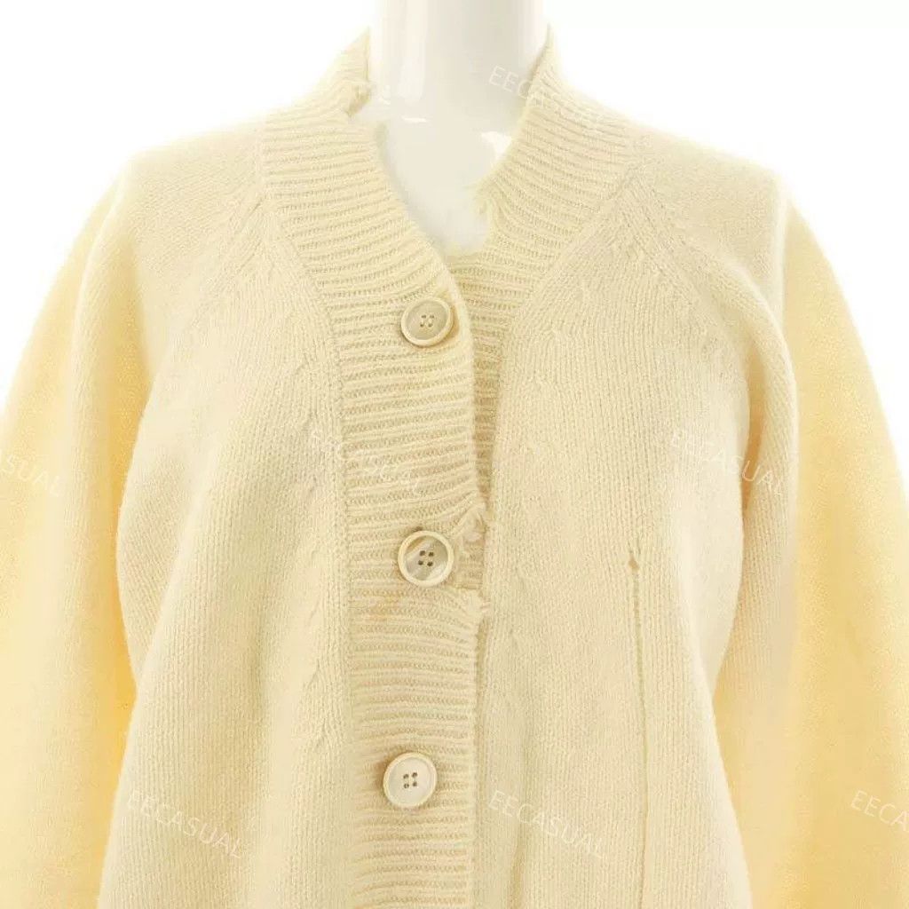 Maison Margiela Maison Margiela Hole Design Wool Cardigan Size XS / US 0-2 / IT 36-38 - 4 Thumbnail
