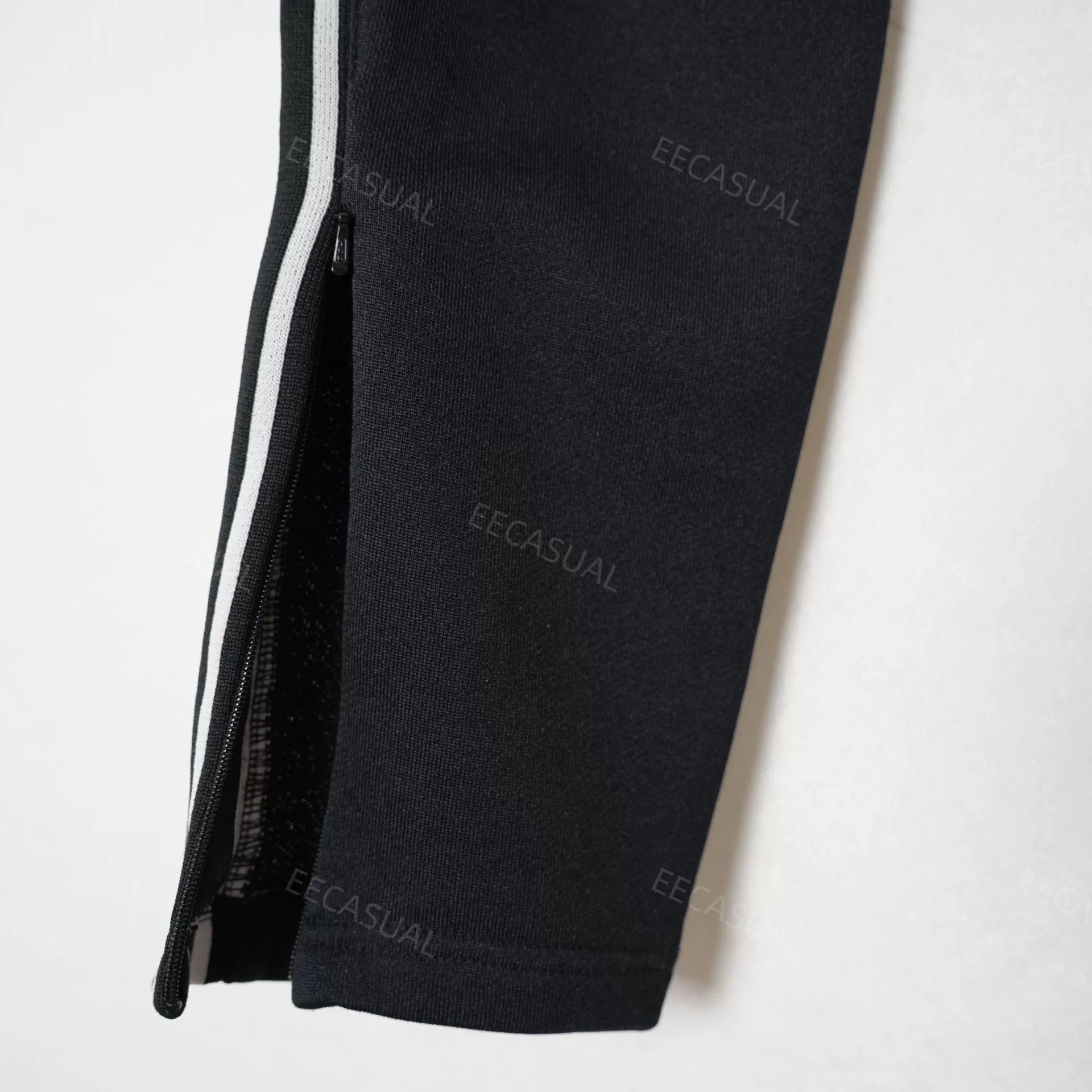 X-Girl Black Logo Jogger Pants with Zippers Size 25" / US 0 / IT 36 - 5 Thumbnail