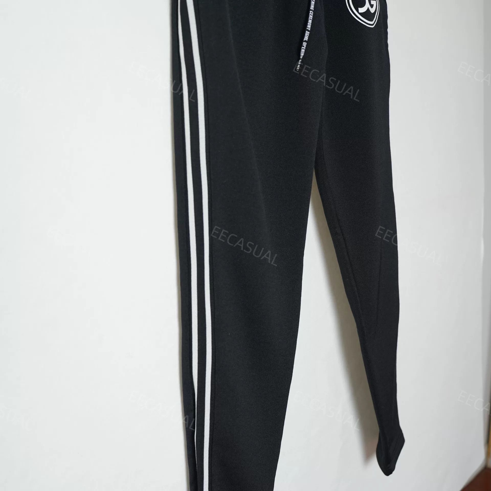 X-Girl Black Logo Jogger Pants with Zippers Size 25" / US 0 / IT 36 - 8 Thumbnail