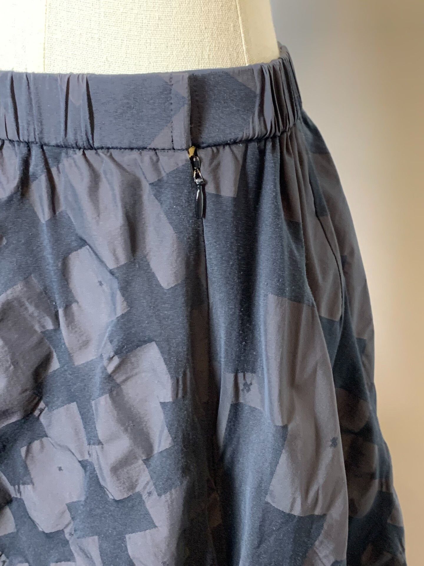 Other Irregular Pleated Midi Skirt Size 40" / US 18 - 3 Thumbnail