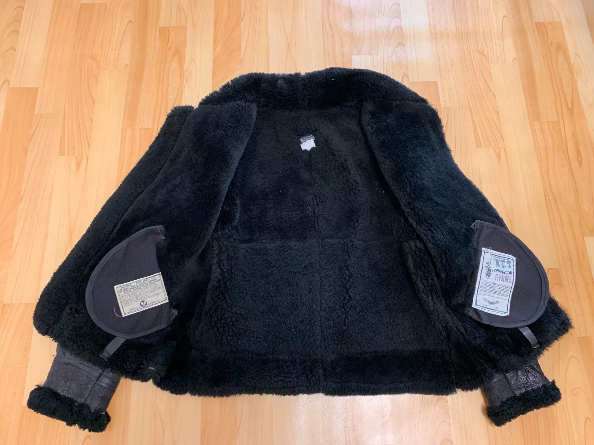 Avirex Avirex B3 Sheepskin Flight Jacket Size US XS / EU 42 / 0 - 4 Thumbnail
