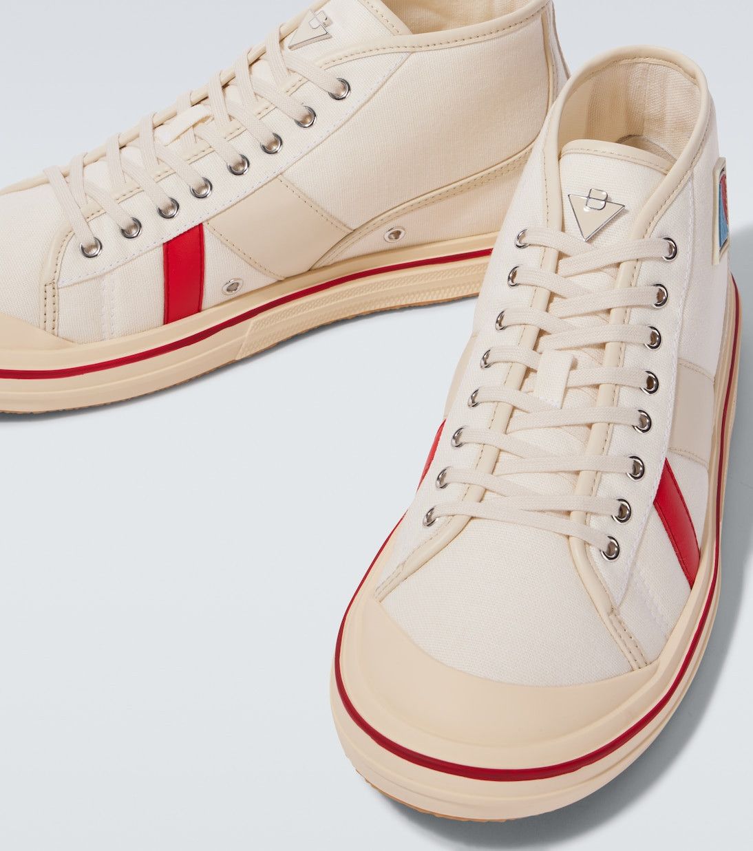 Bottega Veneta Eliot leather-trimmed canvas low top sneakers in white Size US 9 / EU 42 - 2 Thumbnail