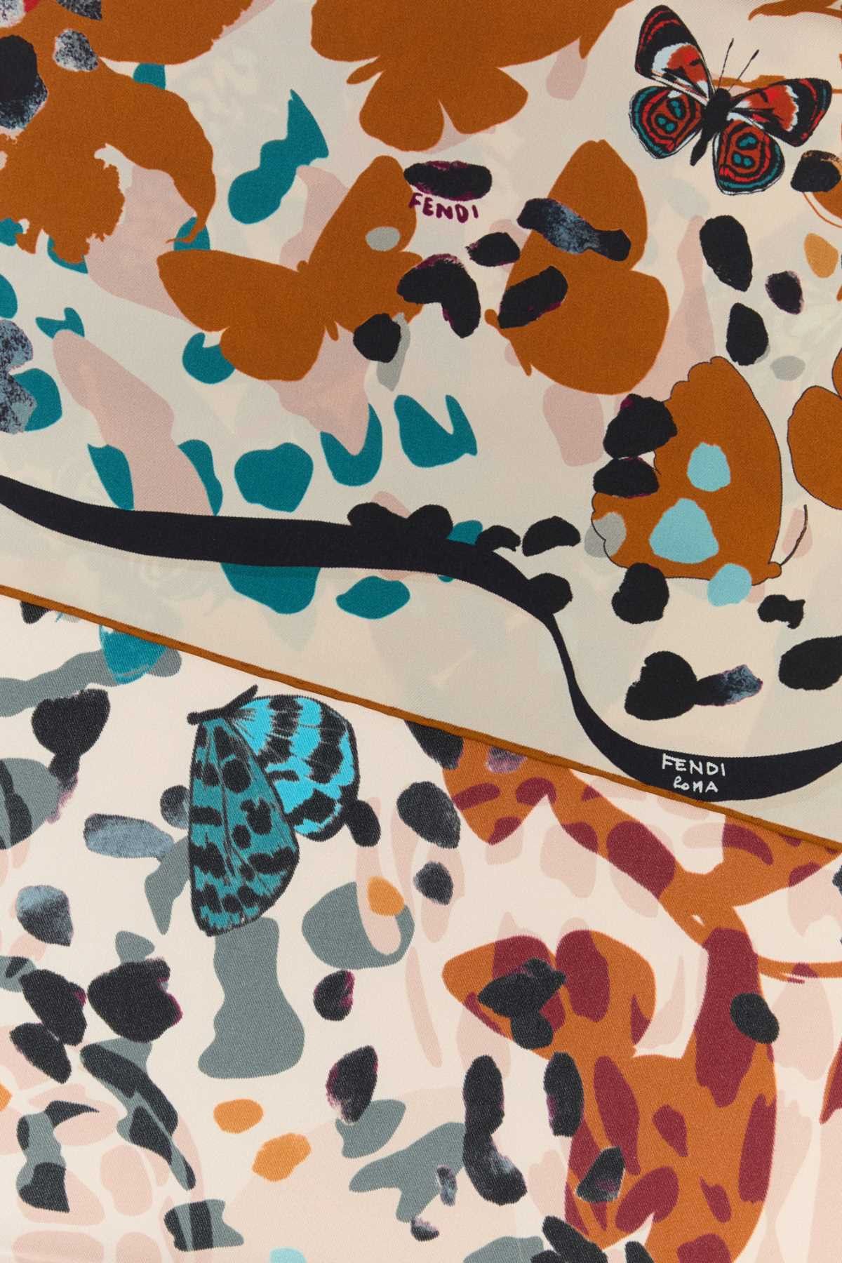 Fendi Printed Silk Foulard Size ONE SIZE - 2 Thumbnail