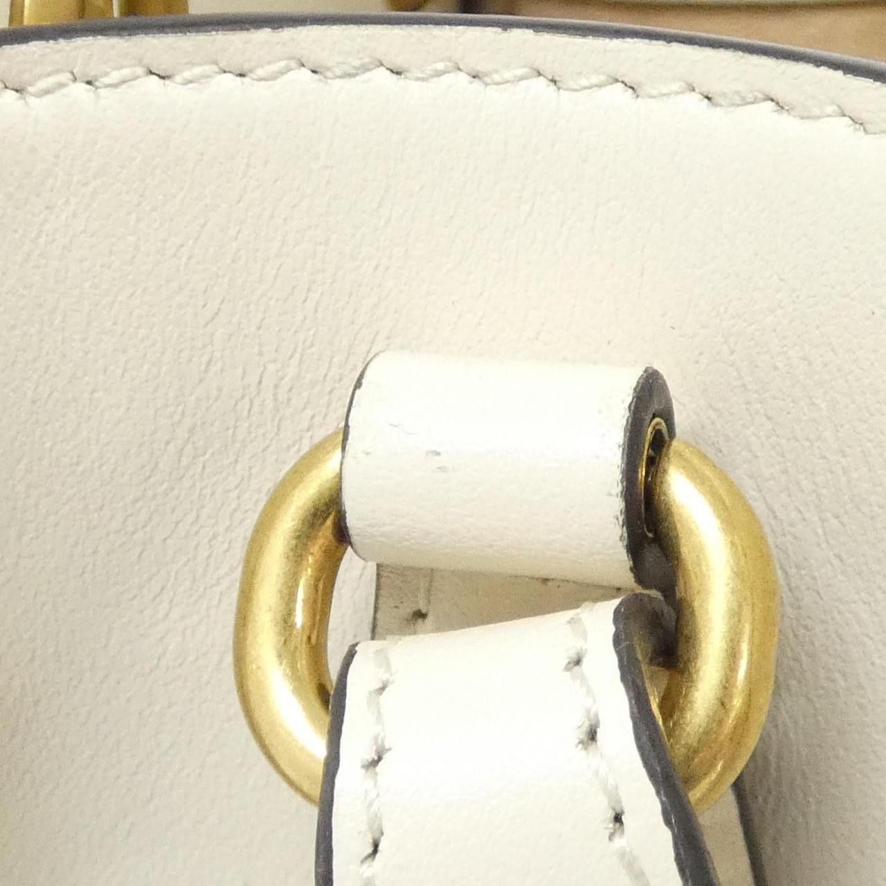 Gucci Gucci Gucci GG MARMONT Quilting Chevron Leather Shoulder Bag Leather Crossbody Bag 696123 DTDHT DUTY FREE for USA Size ONE SIZE - 7 Thumbnail
