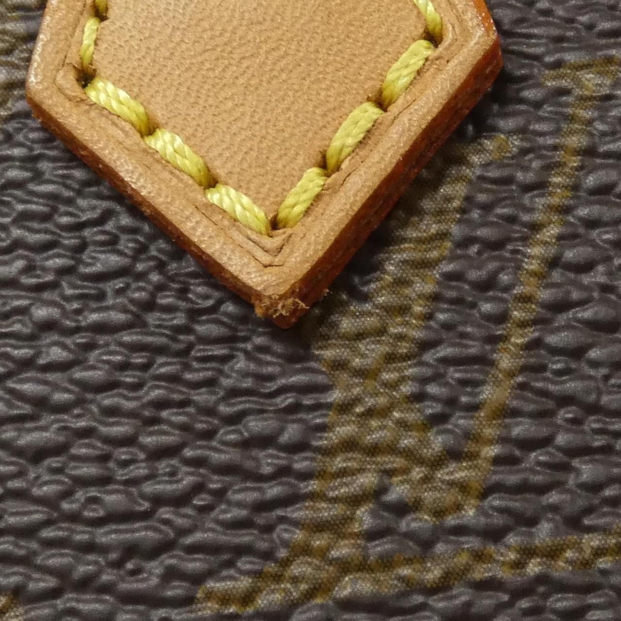 Louis Vuitton Louis Vuitton Louis Vuitton Petit Sac Plat Monogram Shoulder Bag Textile Crossbody Bag M69442 DUTY FREE for USA Size ONE SIZE - 4 Thumbnail