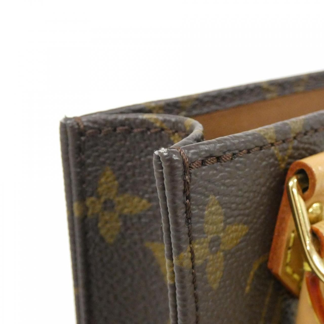 Louis Vuitton Louis Vuitton Louis Vuitton Petit Sac Plat Monogram Shoulder Bag Textile Crossbody Bag M69442 DUTY FREE for USA Size ONE SIZE - 3 Thumbnail