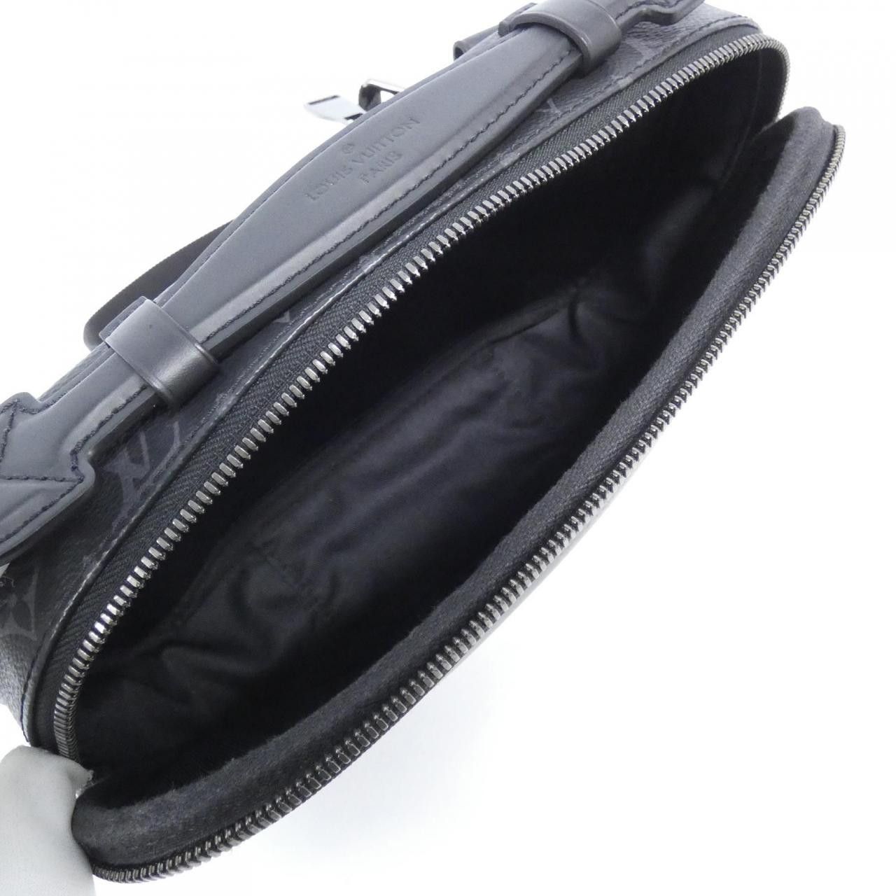 Louis Vuitton Louis Vuitton Louis Vuitton Monogram Bum Bag Shoulder Bag Textile Shoulder Bag M42906 DUTY FREE for USA Size ONE SIZE - 10 Thumbnail