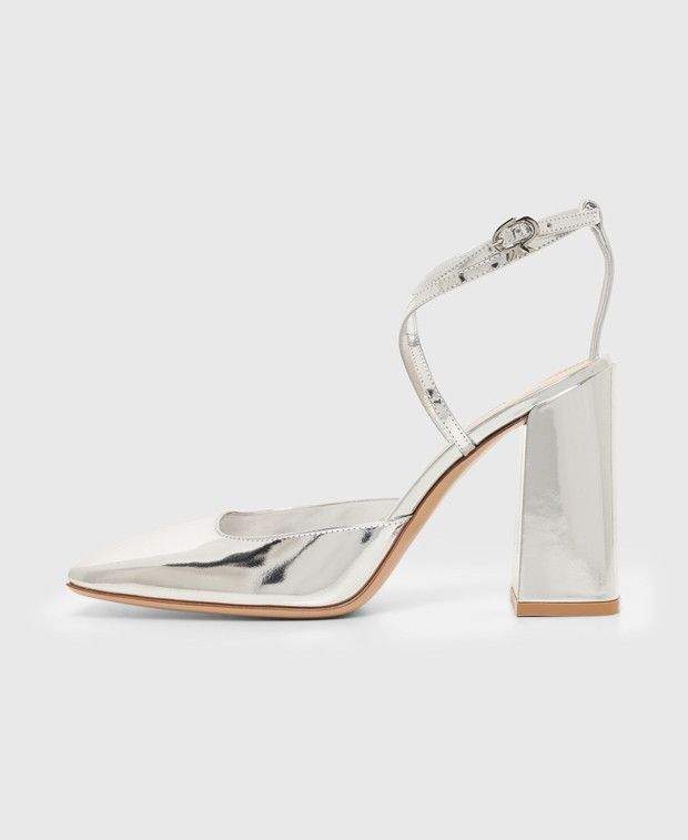 Ankle strap pump
