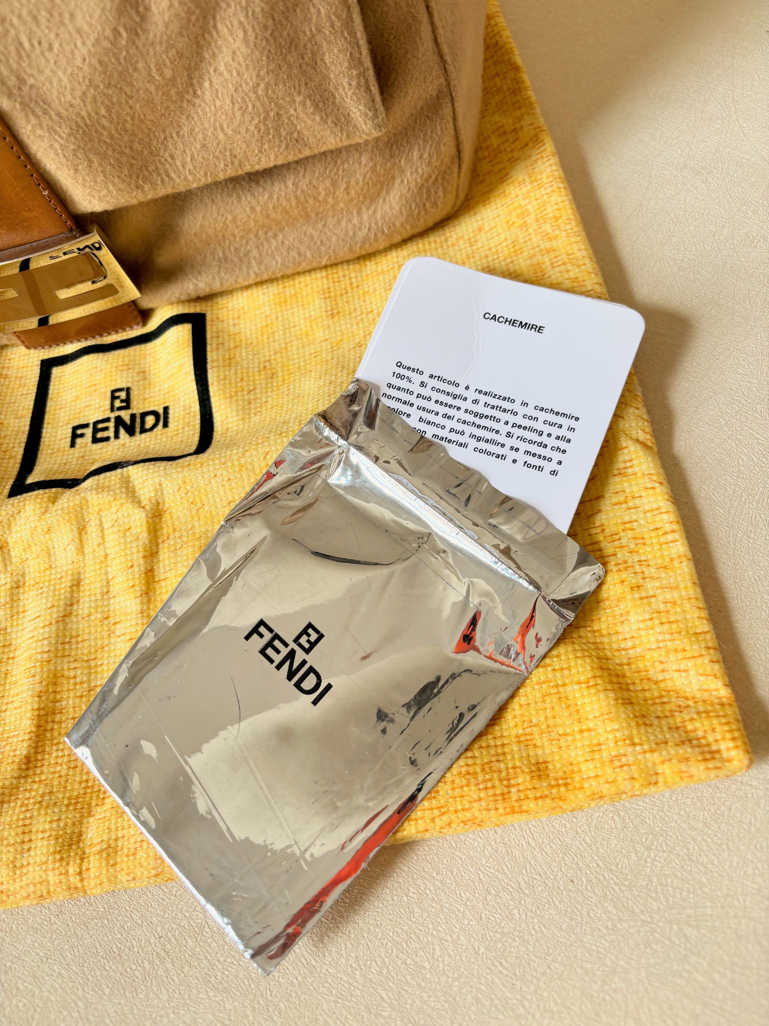 Fendi Sac Mamma Baguette Size ONE SIZE - 11 Thumbnail