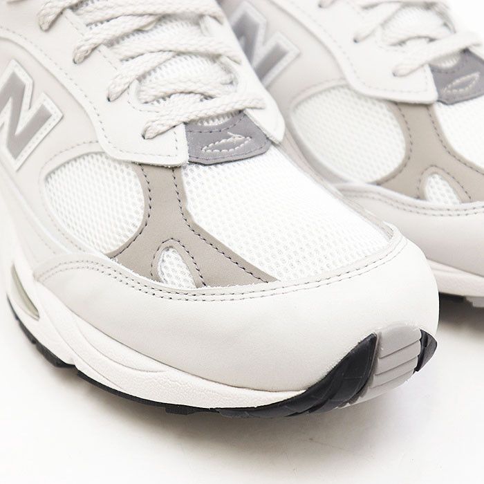 Other Other New Balance M991FLB Fabric Sneakers Textile Shoes M991FLB DUTY FREE for USA Size ONE SIZE - 15 Thumbnail
