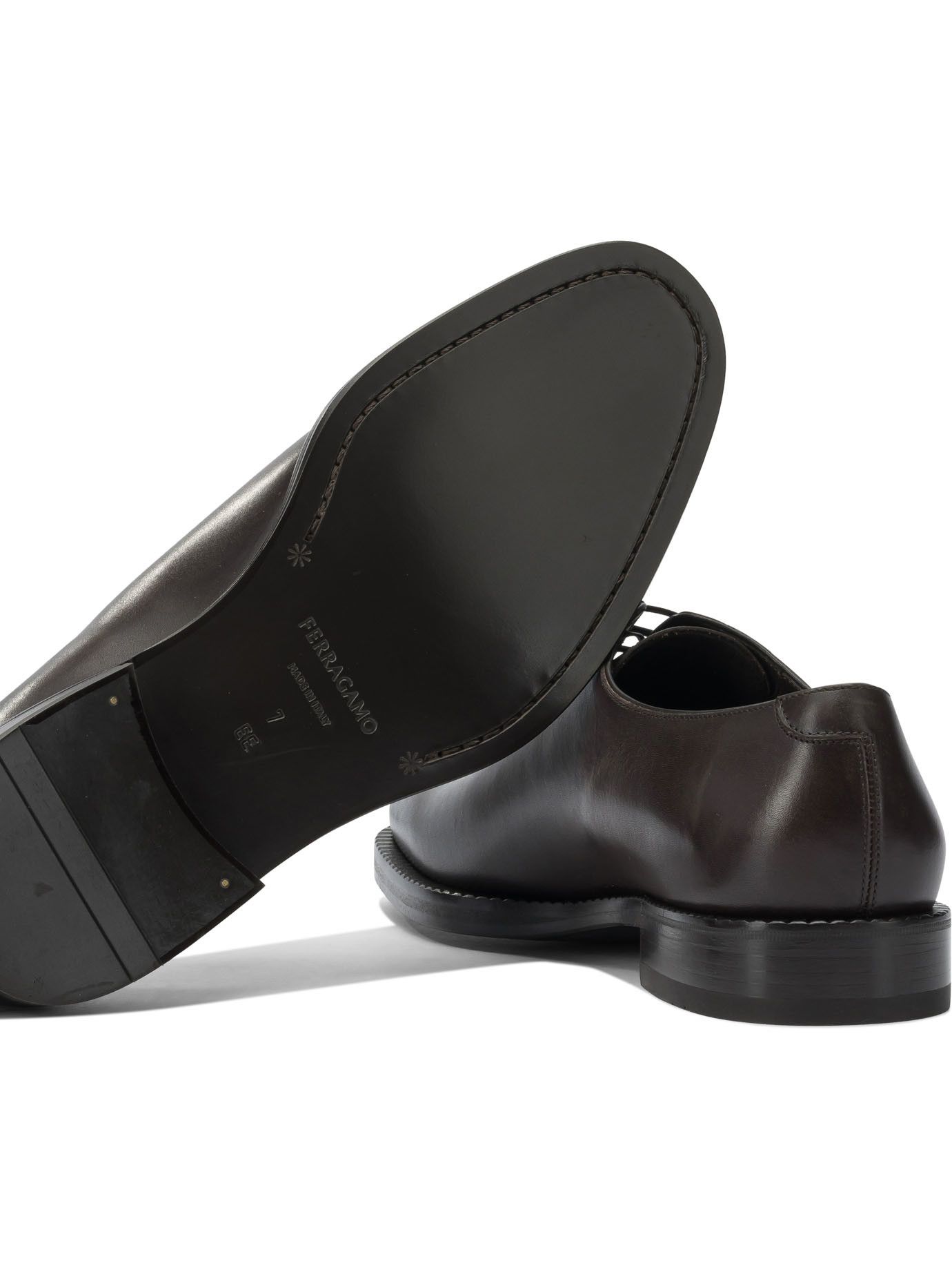 Salvatore Ferragamo Oxford Derby Size US 7 / EU 40 - 5 Thumbnail