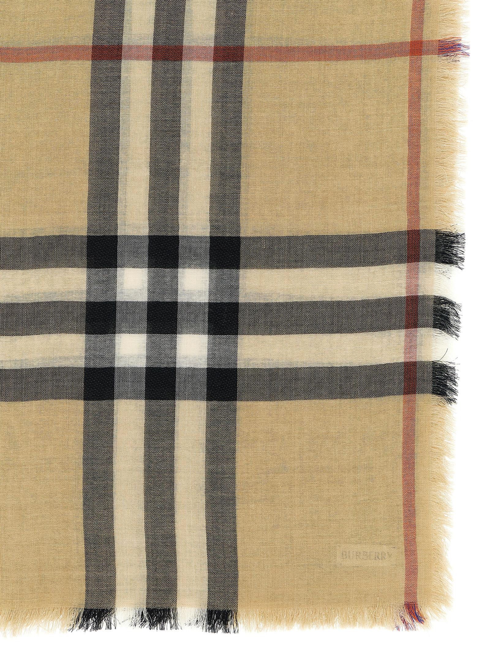 Burberry Check Reversible Scarf Size ONE SIZE - 2 Thumbnail