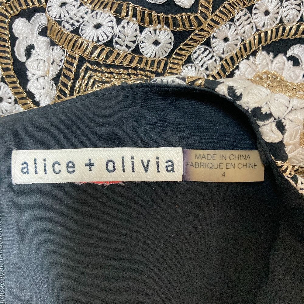 Other Other Alice + Olivia Embroidery Sleeveless Dress Others Dresses DUTY FREE for USA Size ONE SIZE - 4 Thumbnail