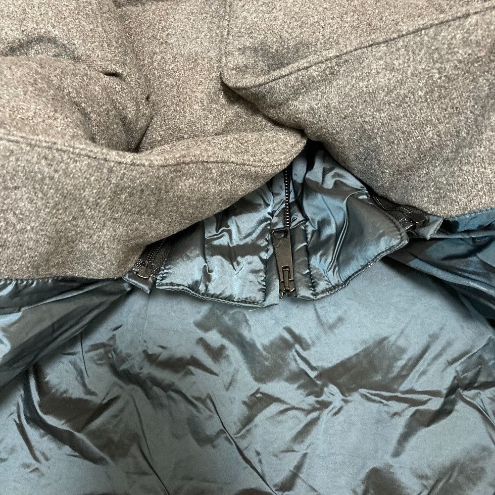 Emporio Armani Emporio Armani Emporio Armani Down Jacket Textile Outerwear DUTY FREE for USA Size ONE SIZE - 5 Thumbnail