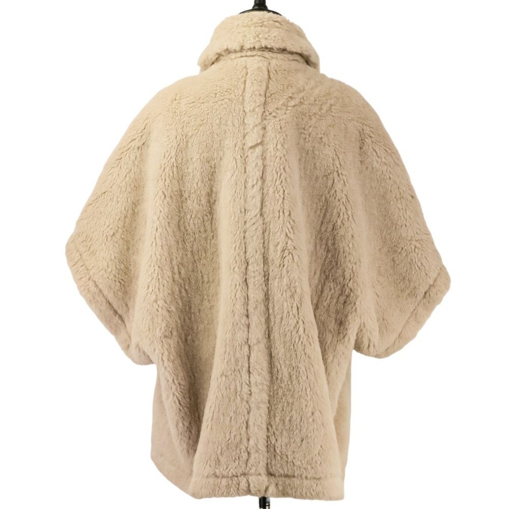 Max Mara Max Mara Max Mara Teddy Bear Wool Cape Fur Outerwear 23473619336 DUTY FREE for USA Size ONE SIZE - 4 Thumbnail