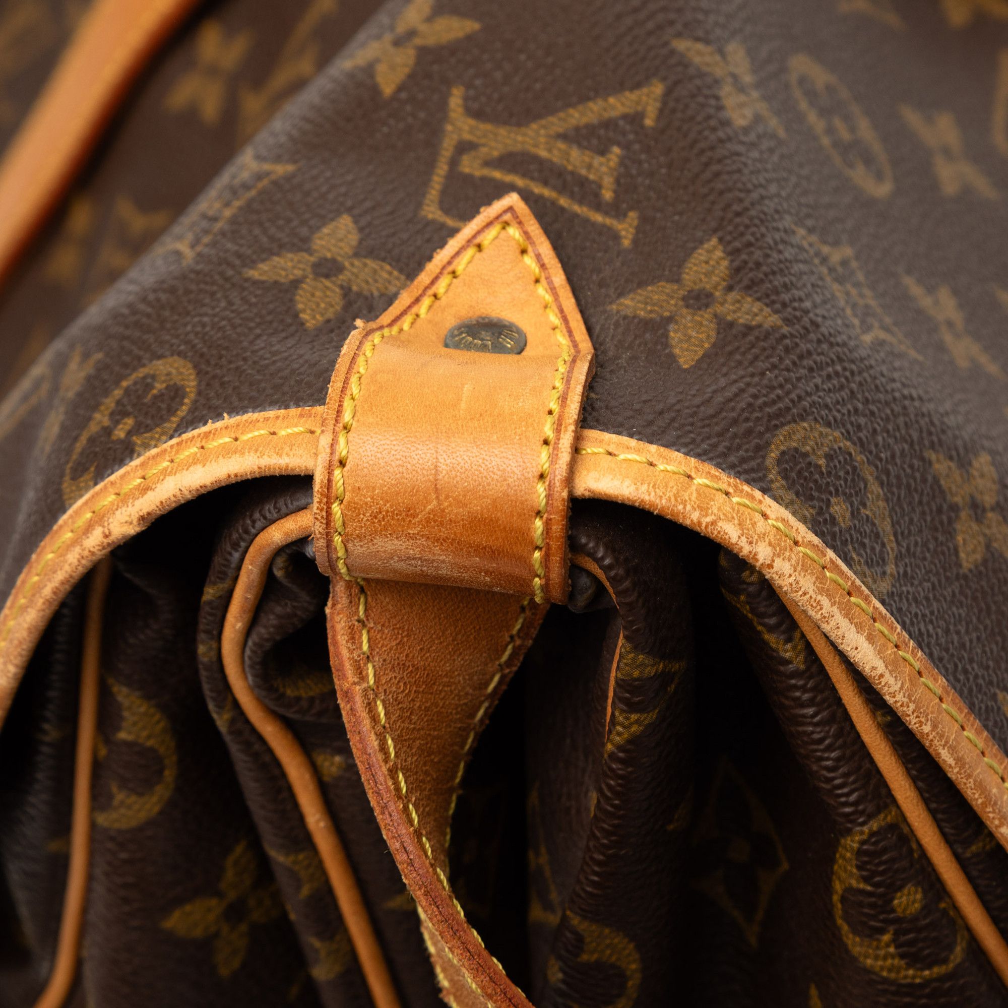 Louis Vuitton Louis Vuitton Monogram Saumur 35 Size ONE SIZE - 8 Thumbnail