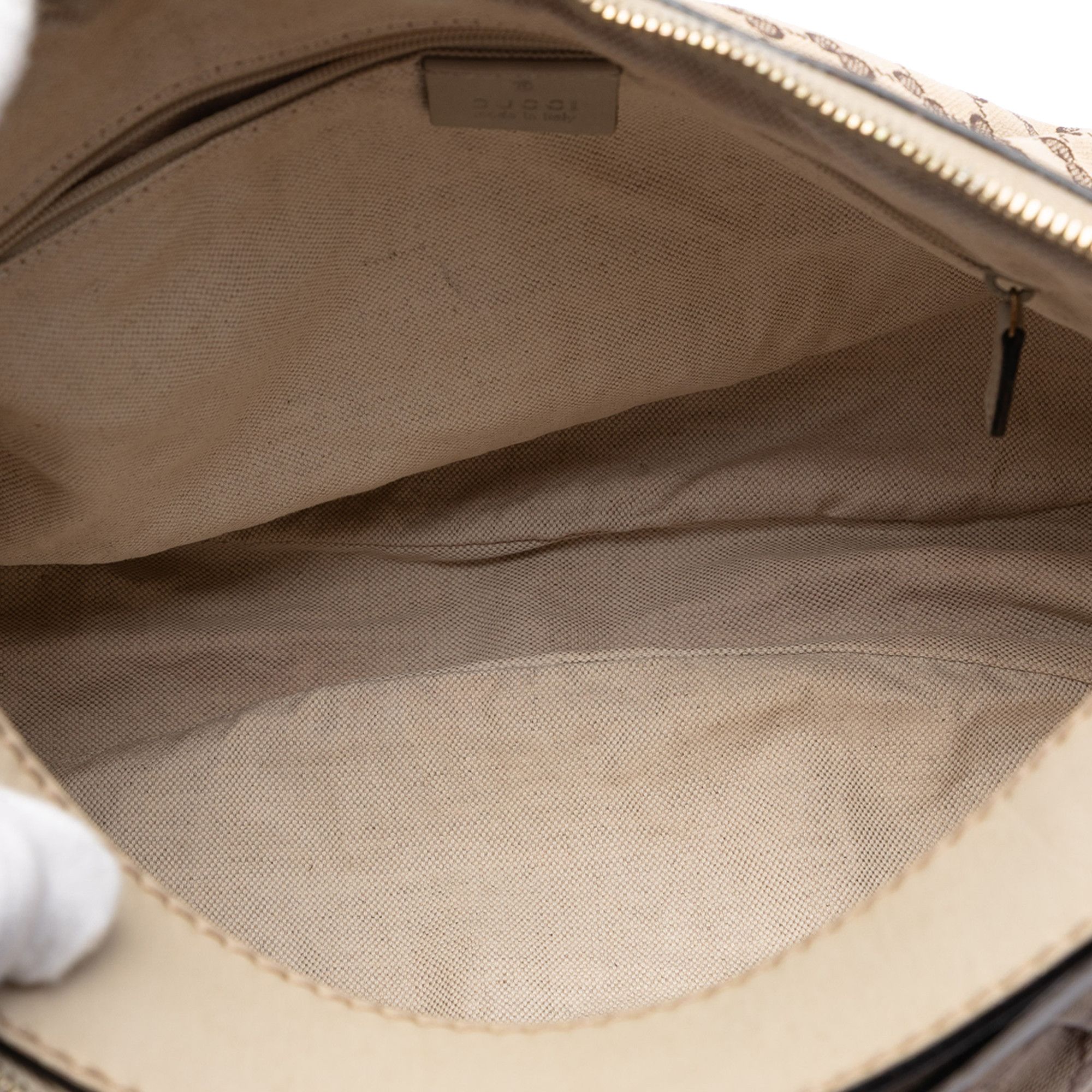 Gucci Gucci GG Canvas Sukey Shoulder Bag Size ONE SIZE - 4 Thumbnail
