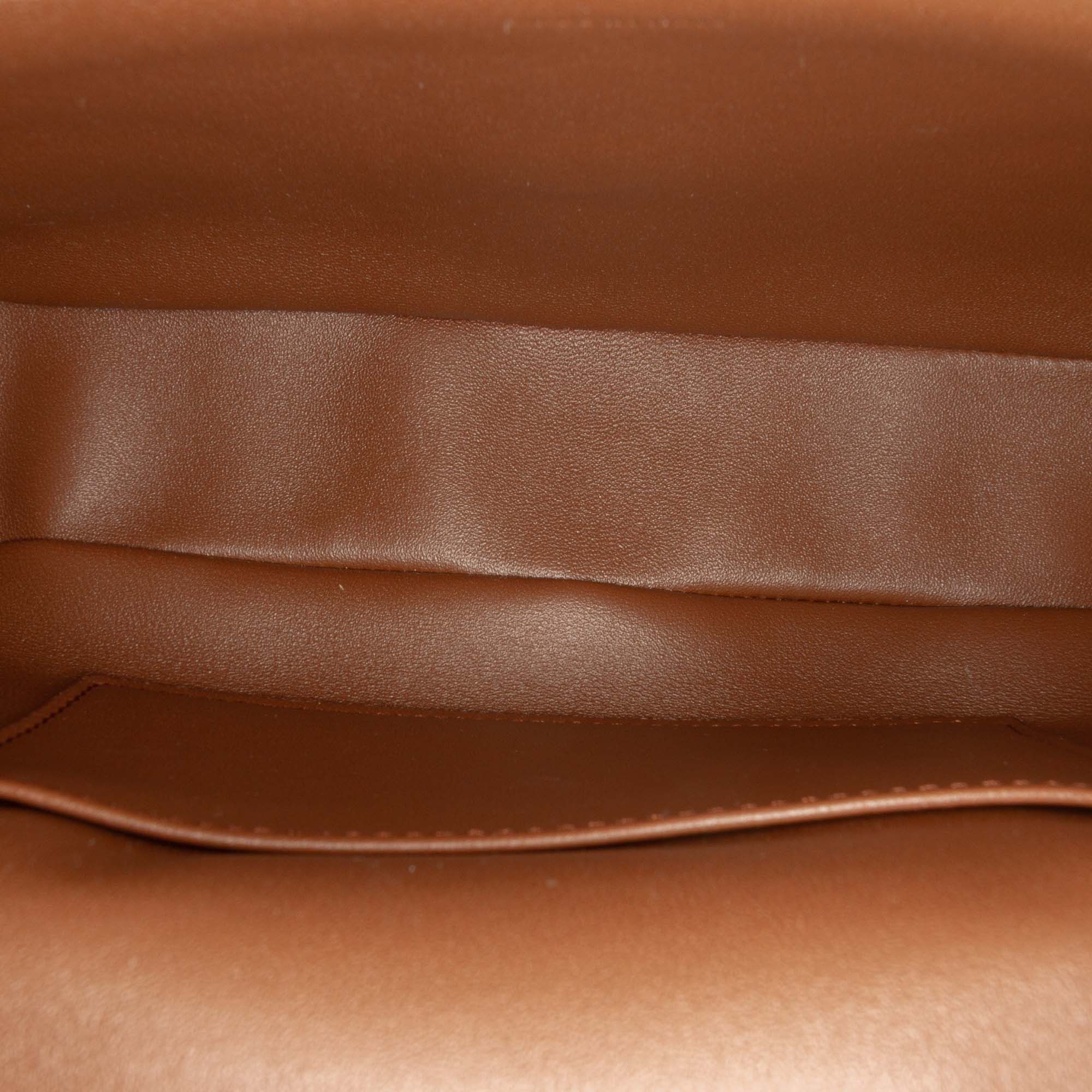 Celine Celine Suede Monochrome Shoulder Bag Size ONE SIZE - 4 Thumbnail