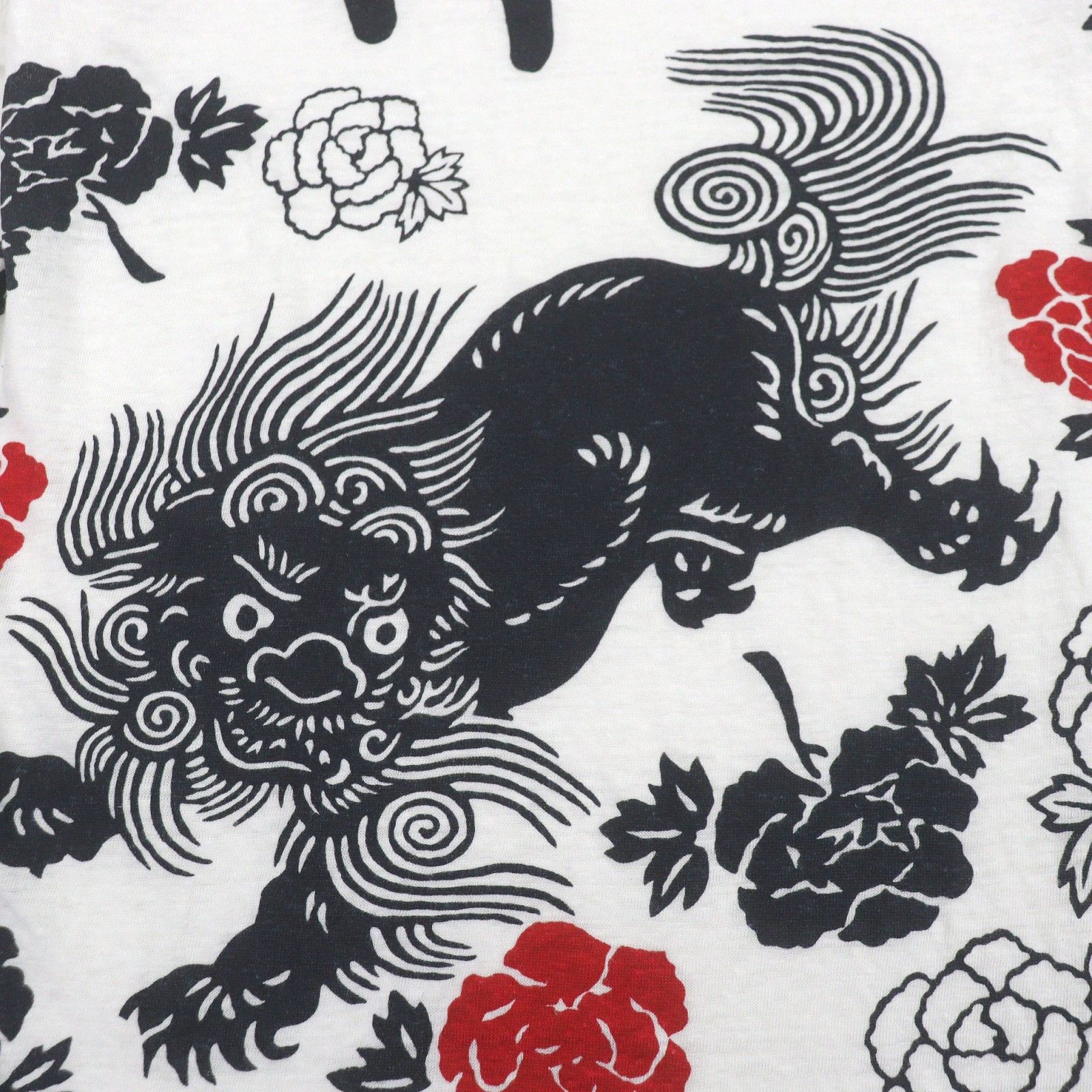 Gucci Gucci Gucci Shisa Japanese pattern Linen T-shirt Textile T-Shirts DUTY FREE for USA Size ONE SIZE - 4 Thumbnail