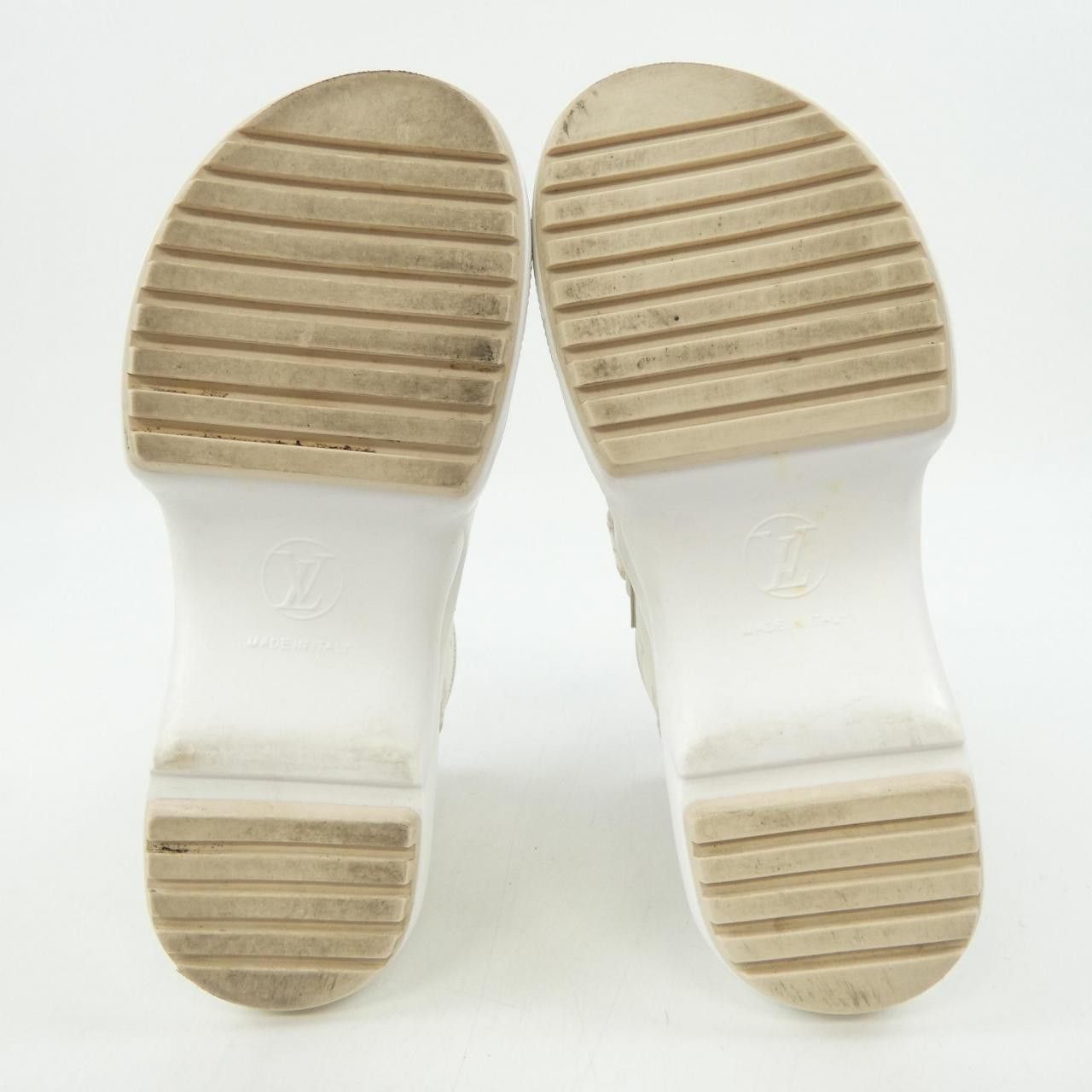 Louis Vuitton Louis Vuitton Louis Vuitton LV Archlight Monogram Denim Sandals Textile Shoes DUTY FREE for USA Size ONE SIZE - 4 Thumbnail