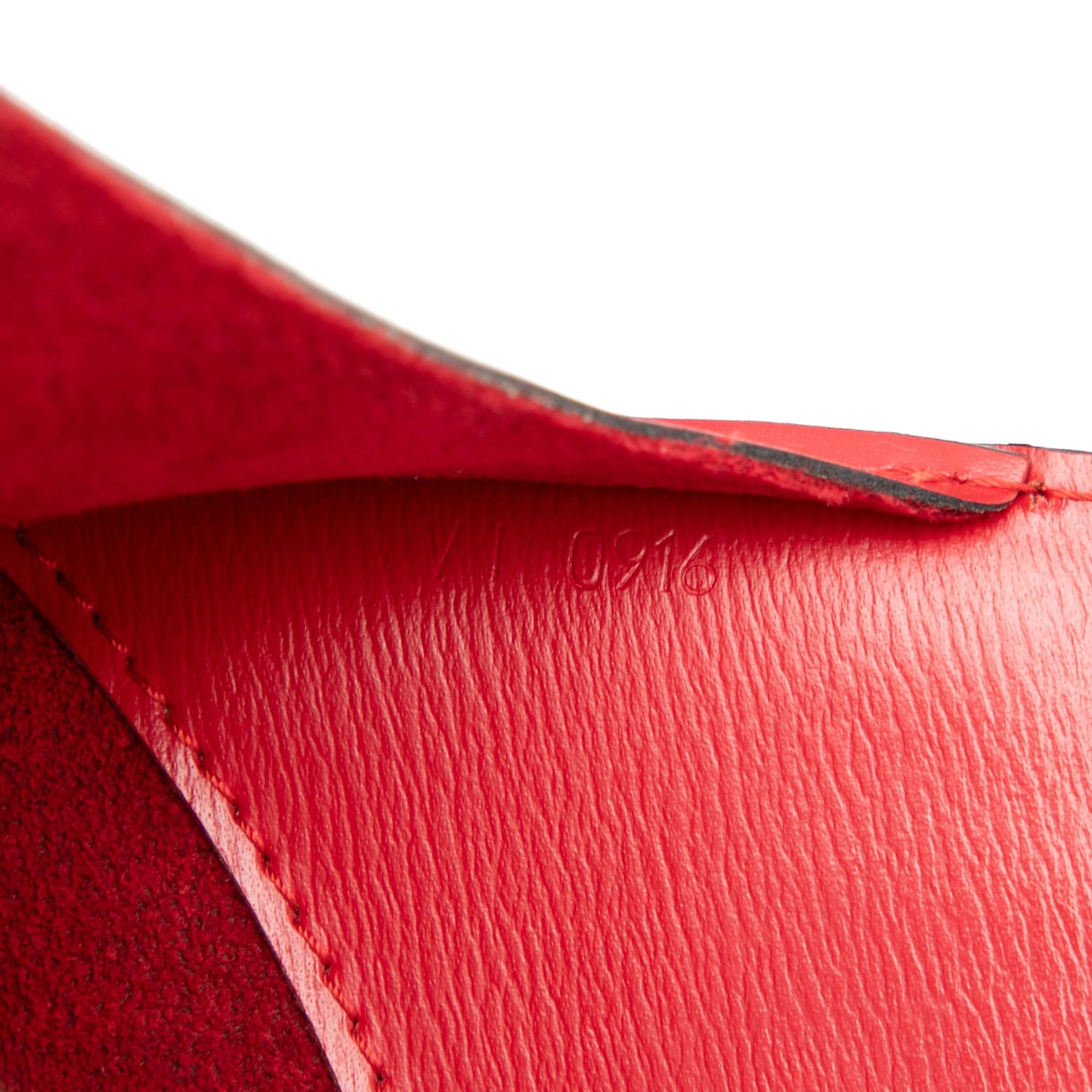 Louis Vuitton Louis Vuitton Epi Cluny Size ONE SIZE - 6 Thumbnail
