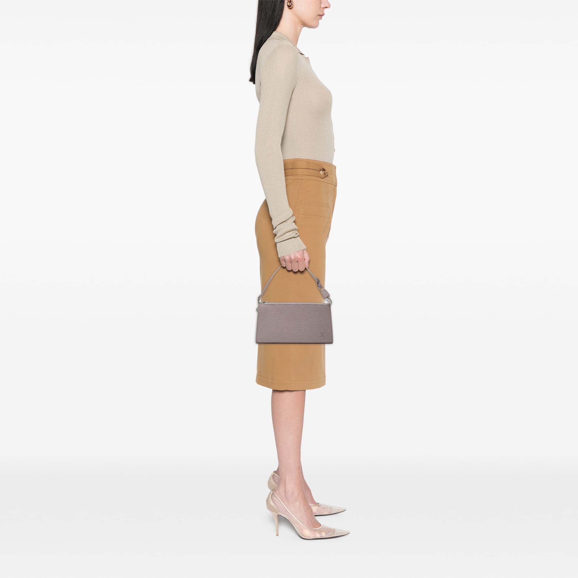 Louis Vuitton Louis Vuitton Epi Pochette Accessoires Size ONE SIZE - 7 Thumbnail
