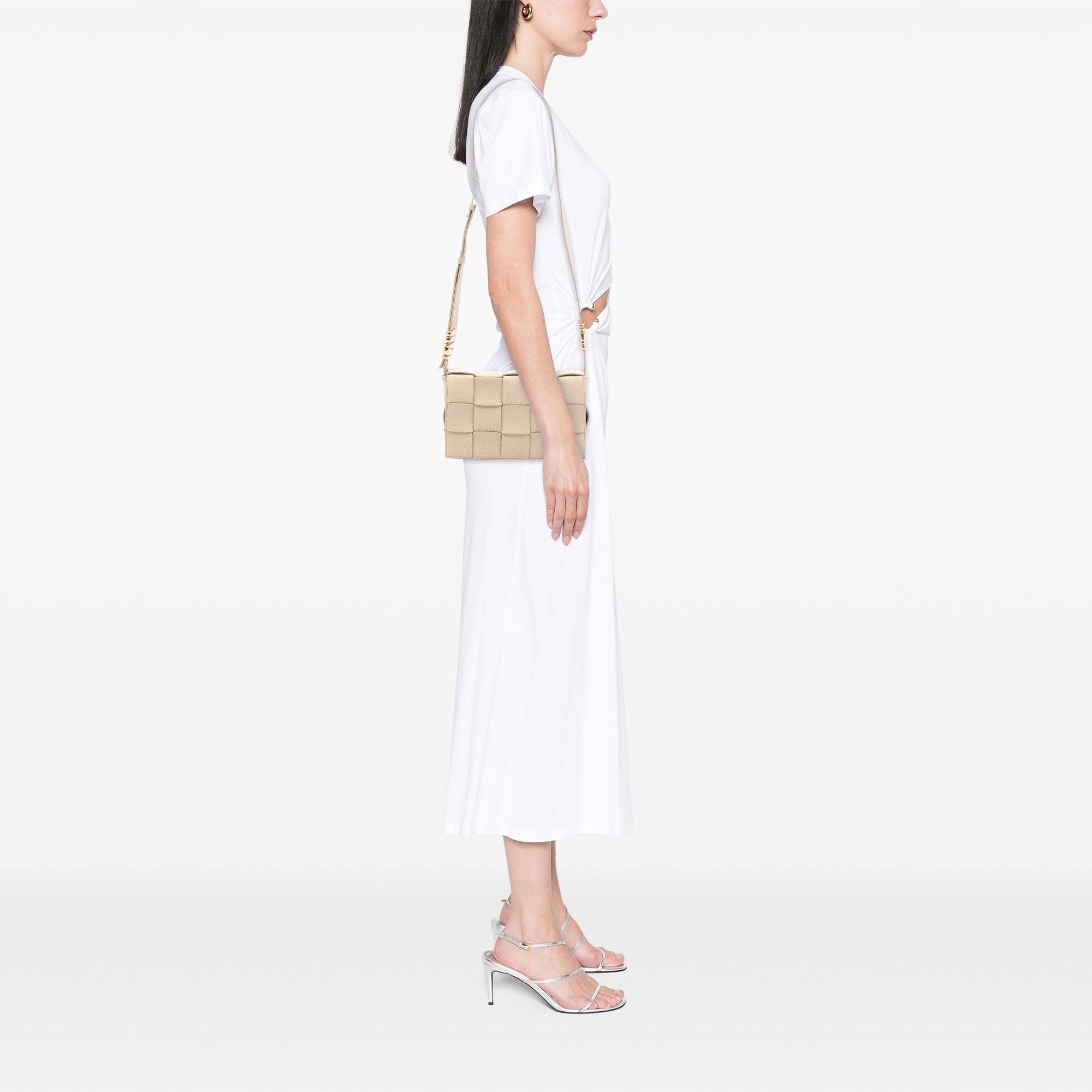 Bottega Veneta Bottega Veneta Grained Calfskin Intrecciato Cassette Crossbody Size ONE SIZE - 7 Thumbnail