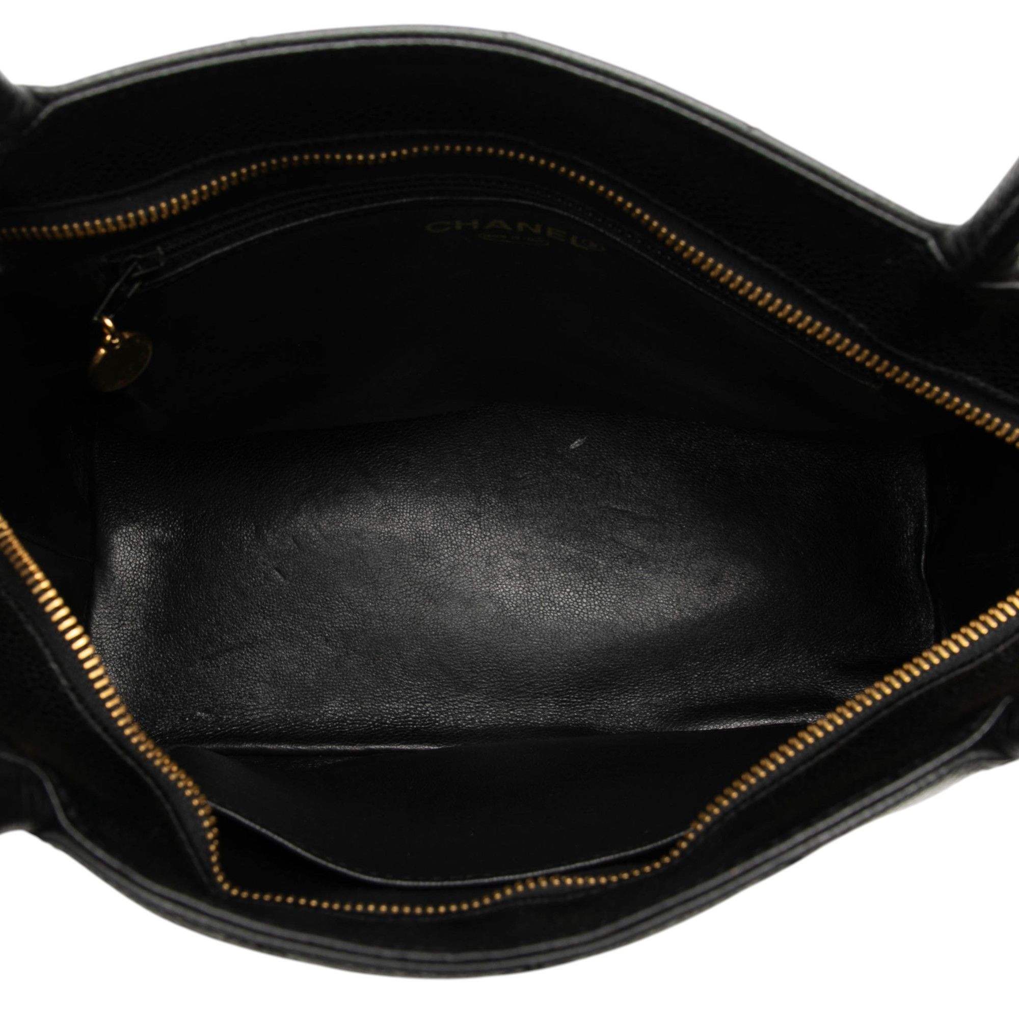Chanel Chanel Caviar Medallion Tote Size ONE SIZE - 4 Thumbnail