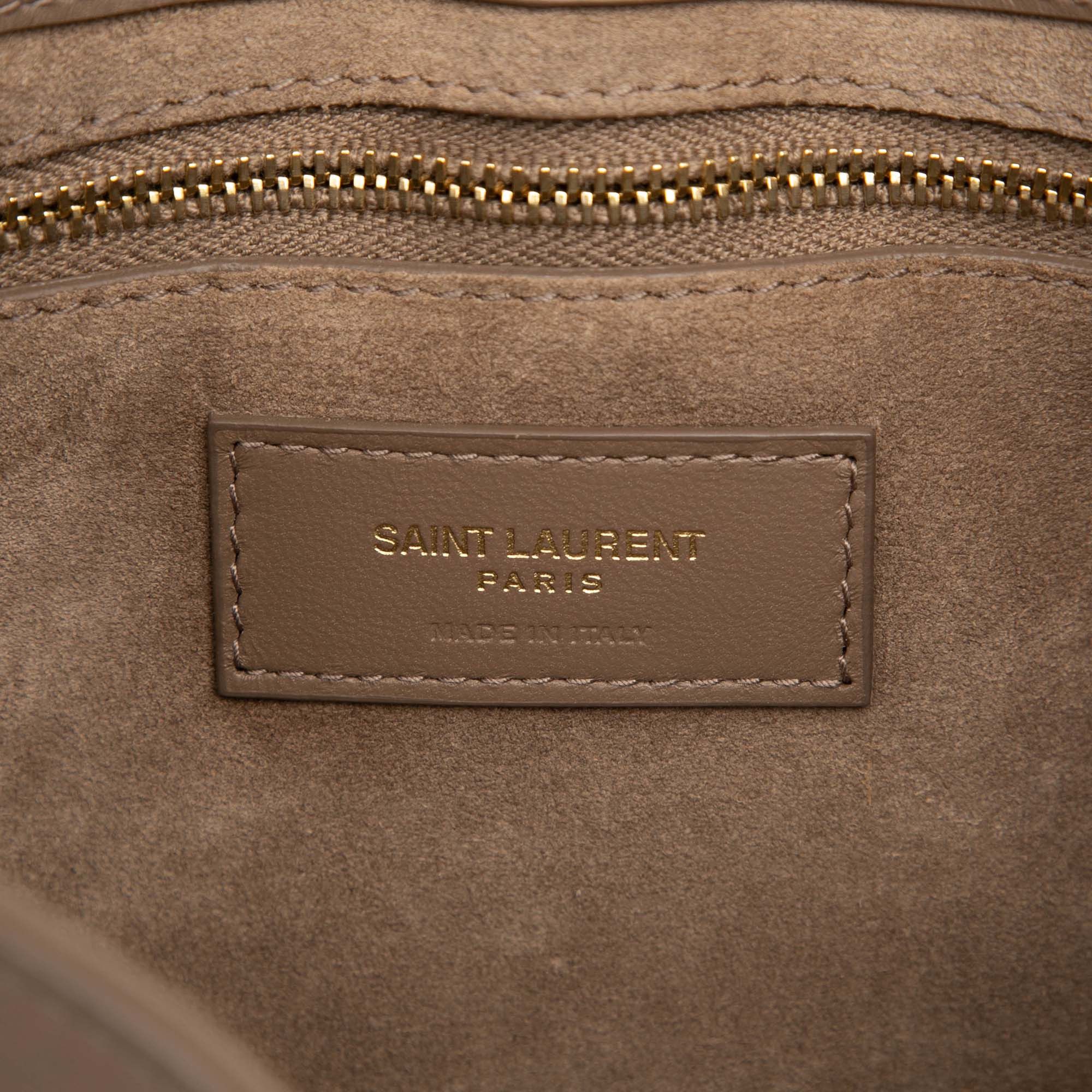 Yves Saint Laurent Yves Saint Laurent Smooth Calfskin Le 5 a 7 Size ONE SIZE - 5 Thumbnail