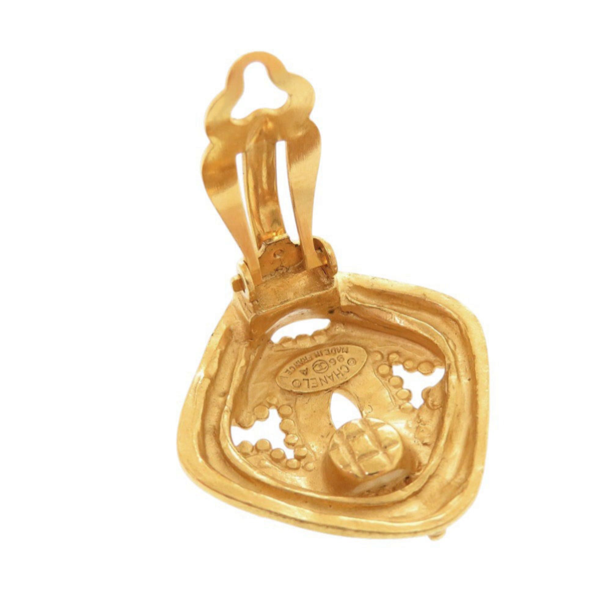 Chanel Beautiful vintage Chanel Coco Mark metal gold earrings 0067CHANEL Size ONE SIZE - 6 Thumbnail