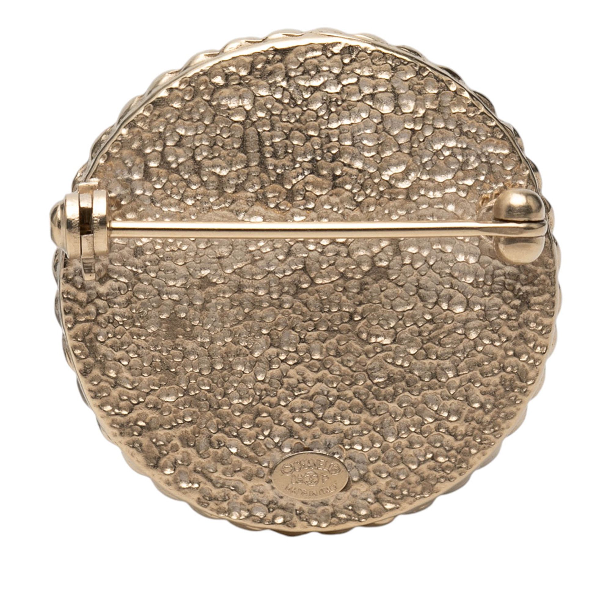 Chanel Chanel CC Resin Gold Plated Pin Brooch Size ONE SIZE - 2 Thumbnail