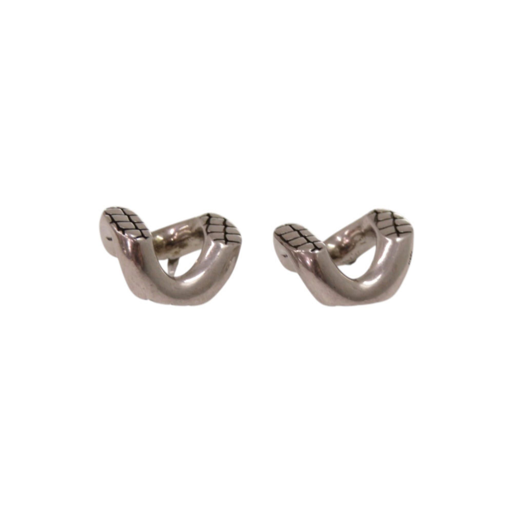 Celine Excellent condition Celine animal stud metal silver earrings 1316CELINE Size ONE SIZE - 2 Thumbnail