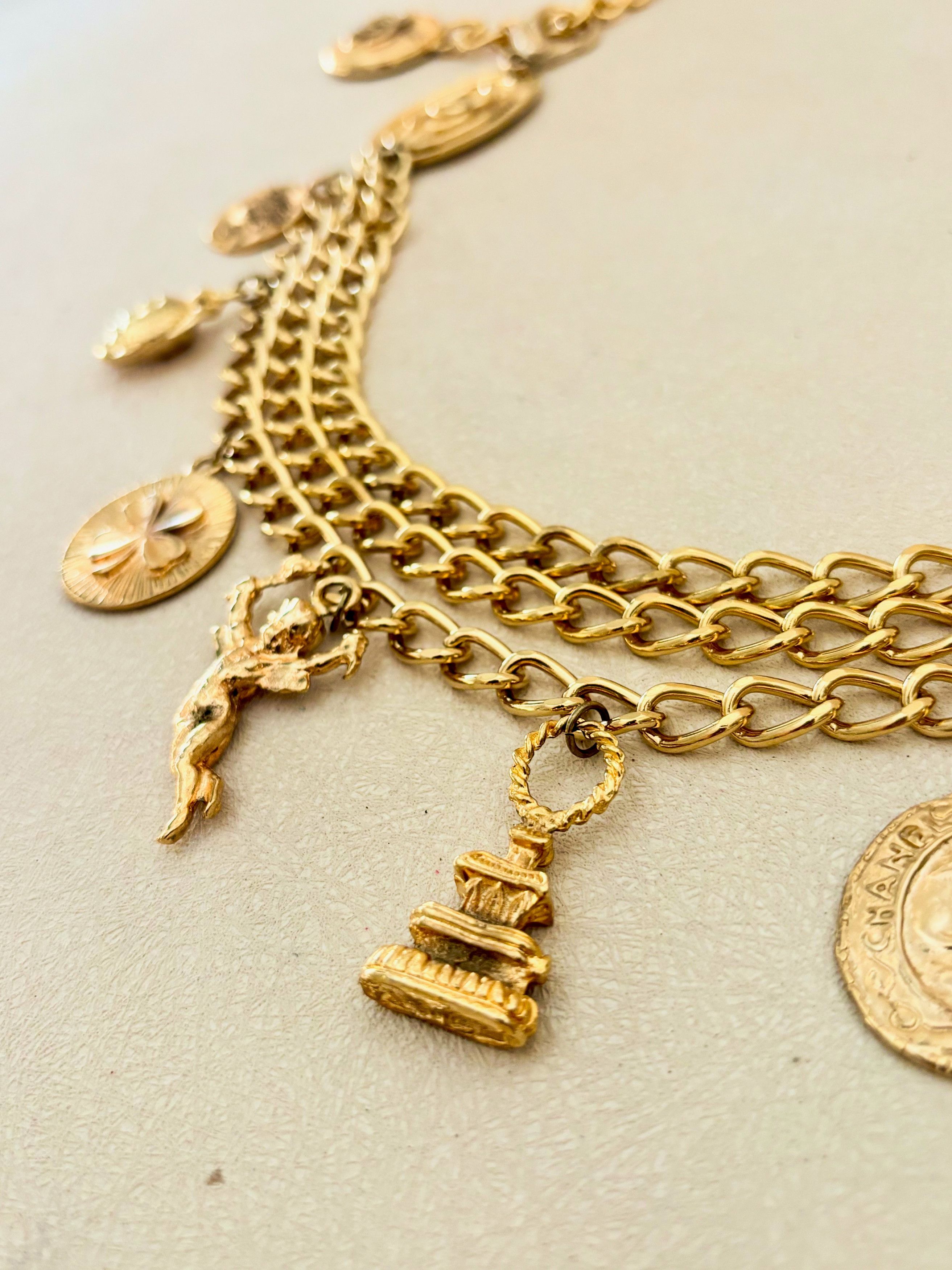 Chanel Ceinture Multi-rangs & Charms Size ONE SIZE - 3 Thumbnail