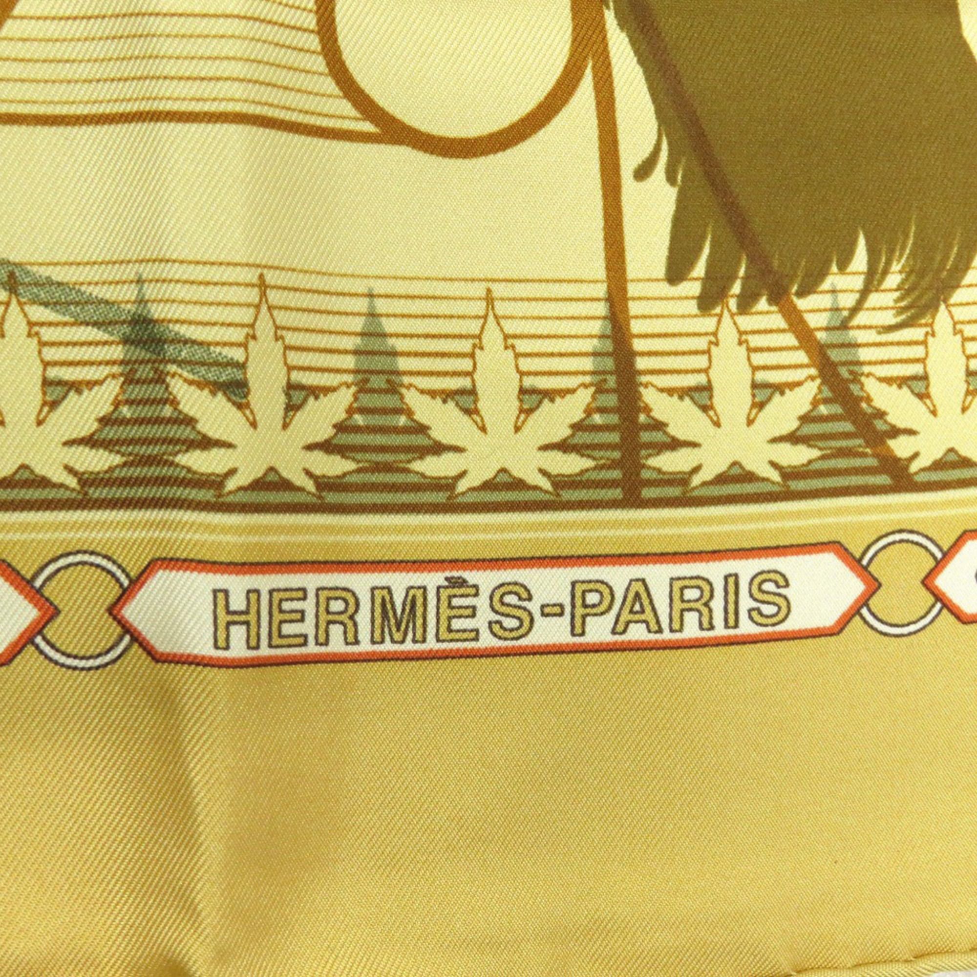 Hermes Excellent condition Hermès Carré 90 "Ichigo Ichie" Chaque Rencontre Est Unique silk scarf/muffler in yellow, orange, and green. 1115HERMES Size ONE SIZE - 4 Thumbnail