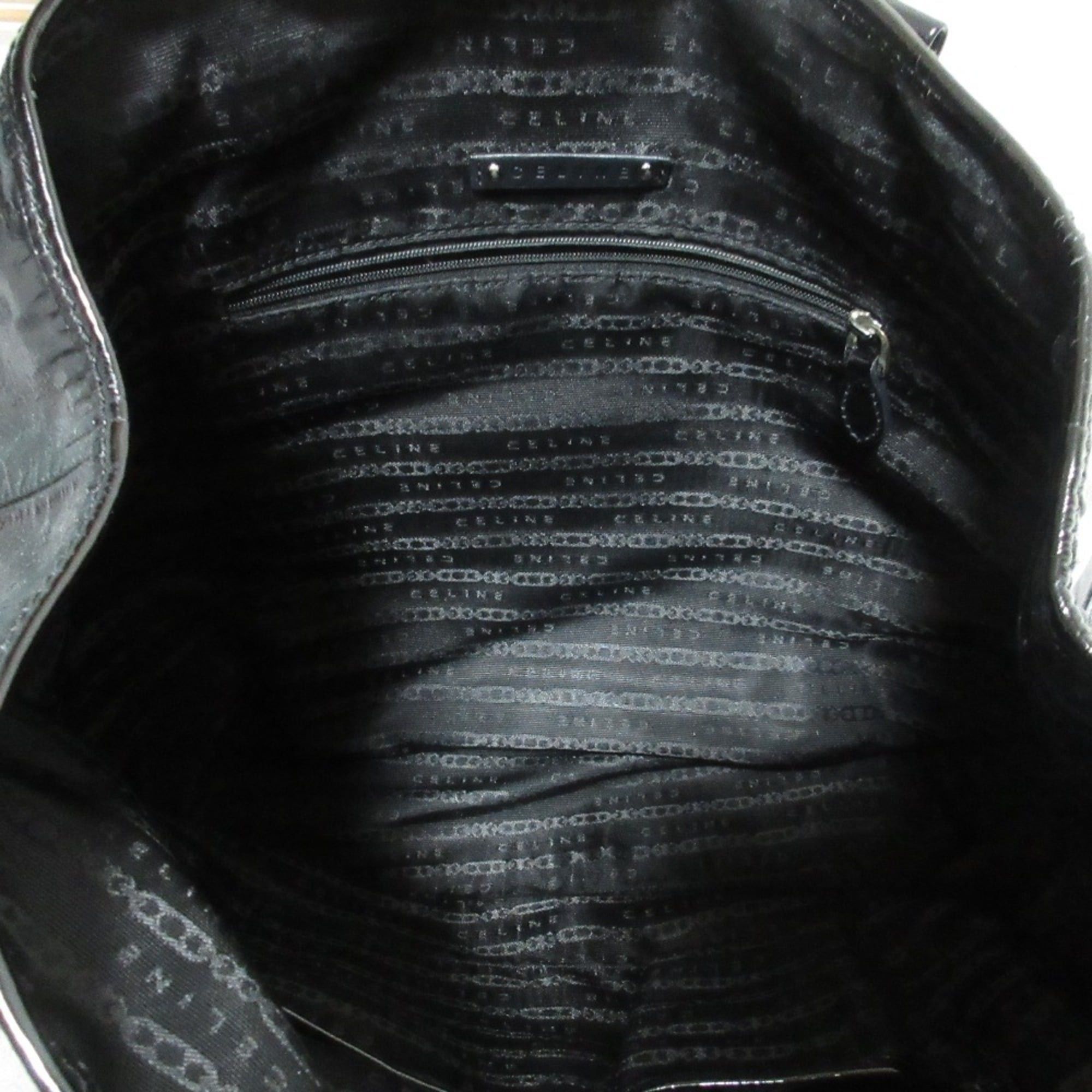 Celine Good condition Celine enamel chain tote bag in black. Women's. Luxs. Pre-owned brand. Size ONE SIZE - 8 Thumbnail
