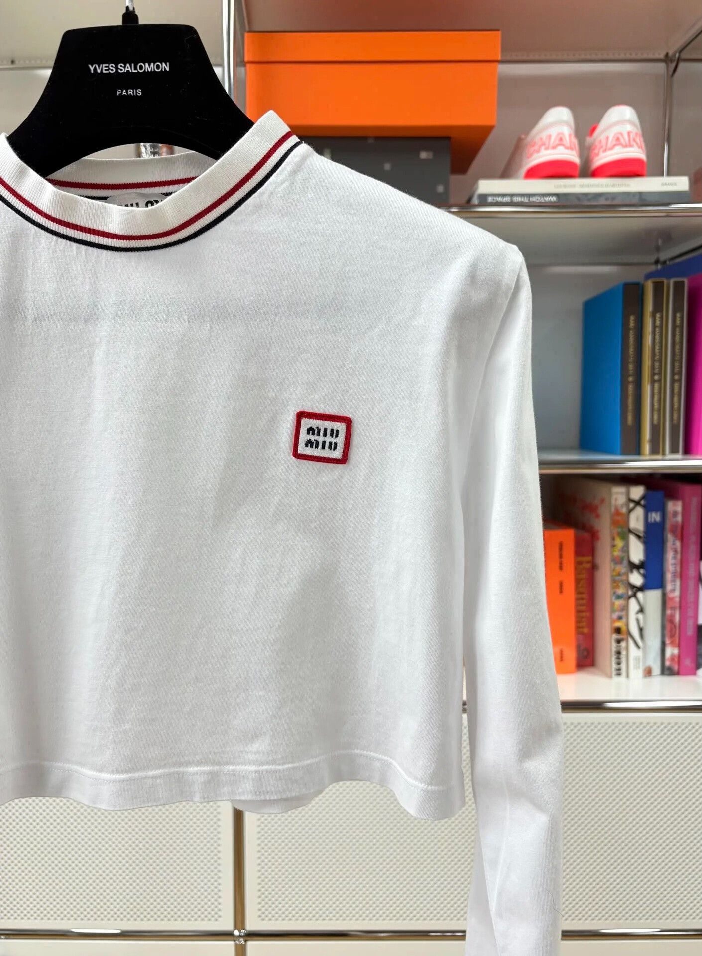 Miu Miu Miu Miu White Embroidered Short Long-Sleeve T-Shirt XS Size XS / US 0-2 / IT 36-38 - 2 Thumbnail