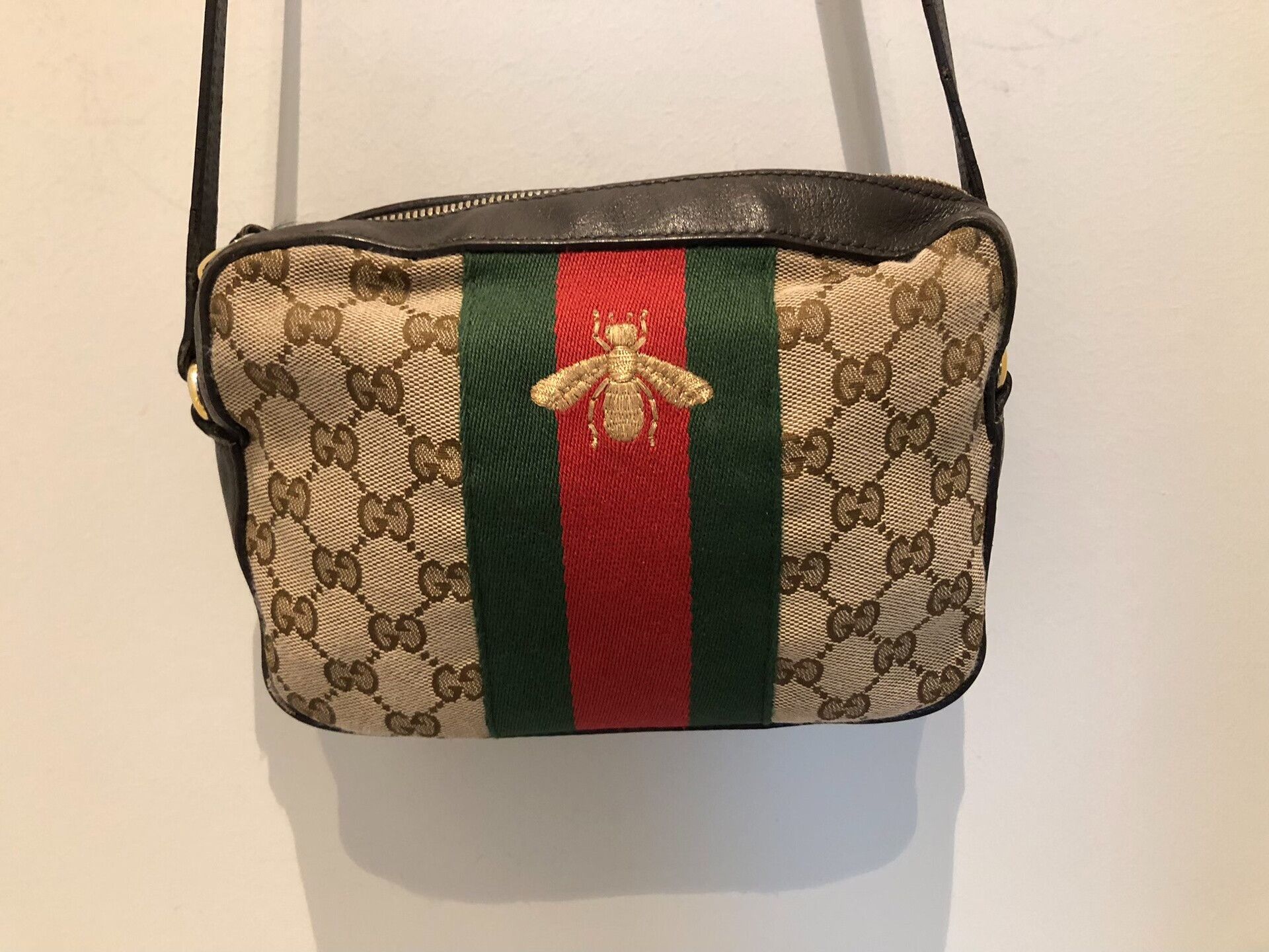 Gucci Gucci Bee Crossbody Camera Bag Size ONE SIZE - 3 Thumbnail